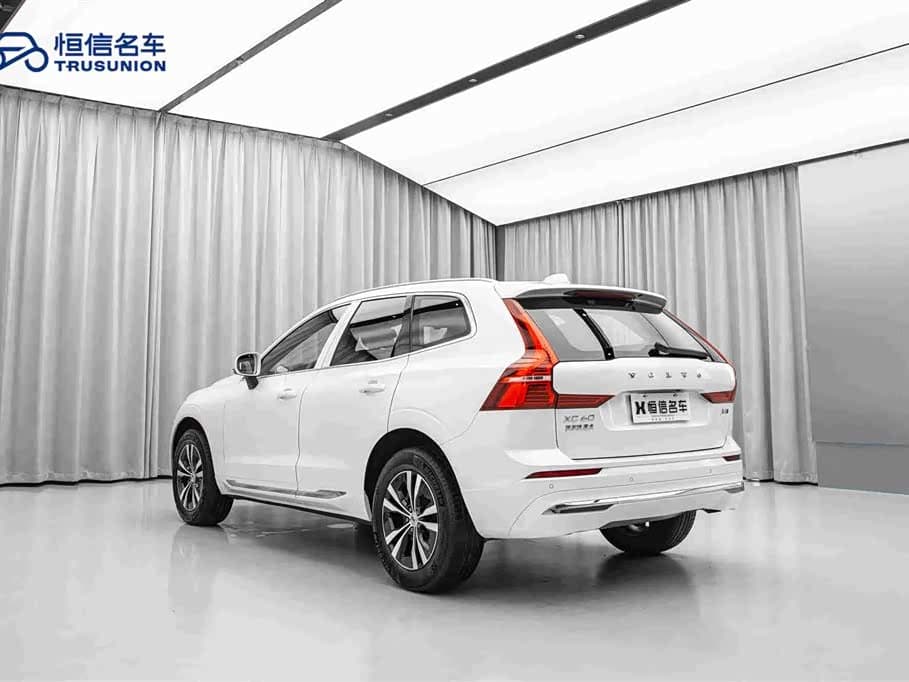 Volvo XC60 2024 — Фото 7/20
