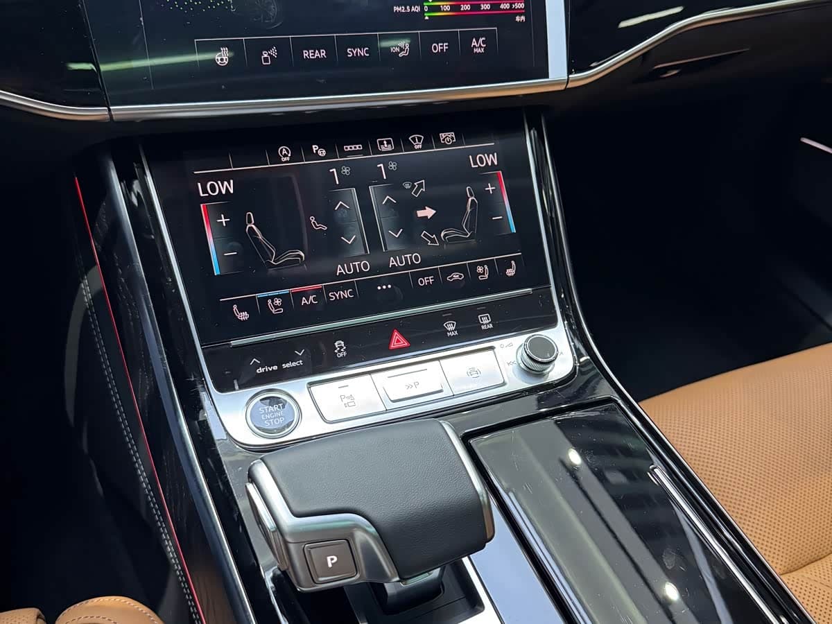 Audi A8 2025 — Фото 17/20