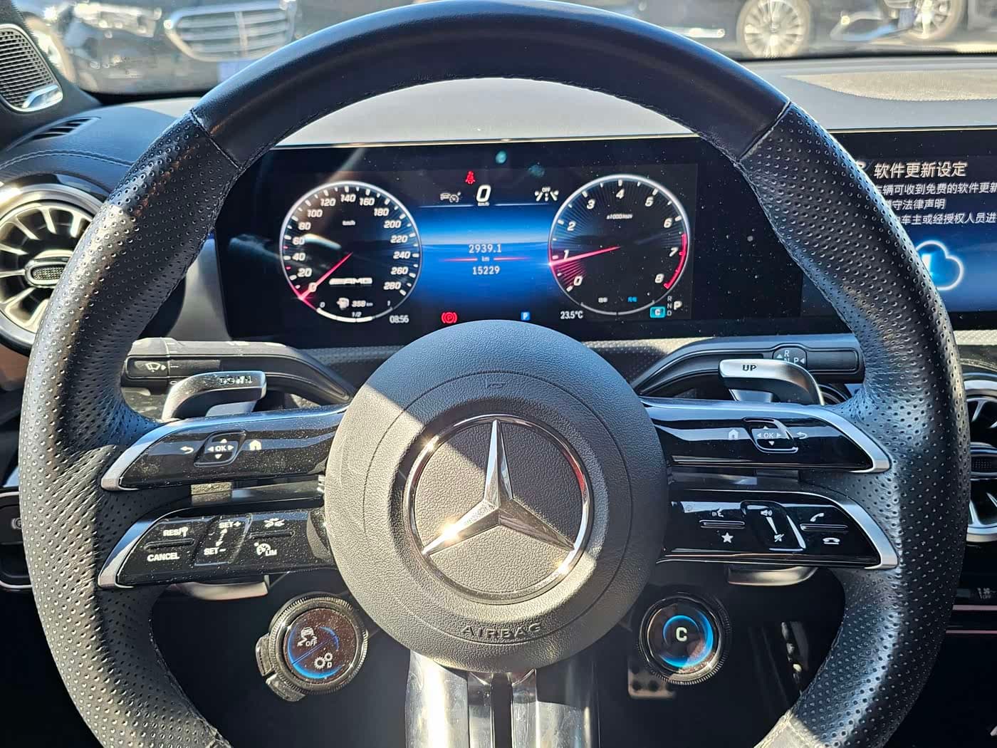Mercedes-Benz A-Class AMG 2025 — Фото 15/16