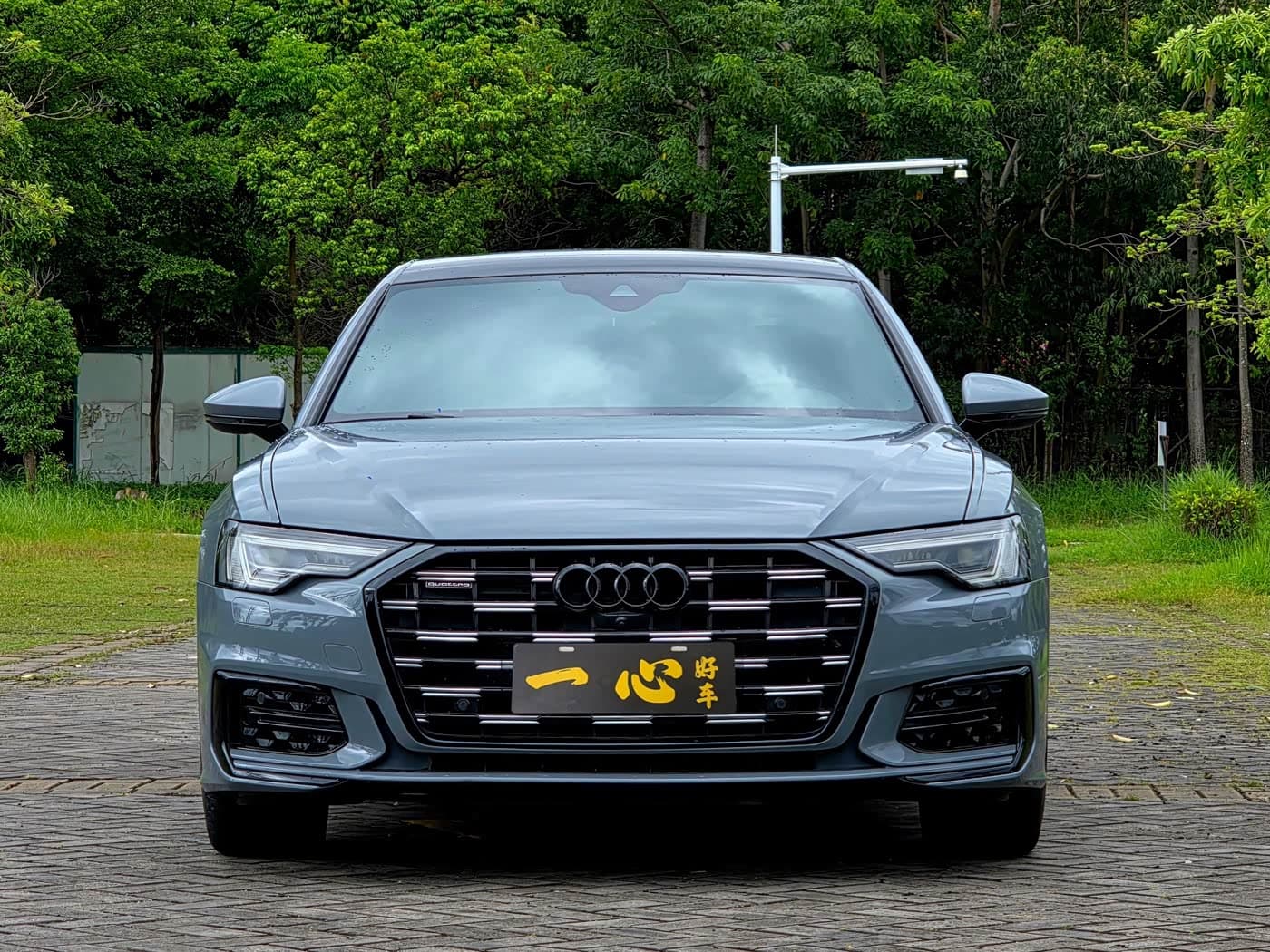 Audi A6L 2020 — Фото 2/10
