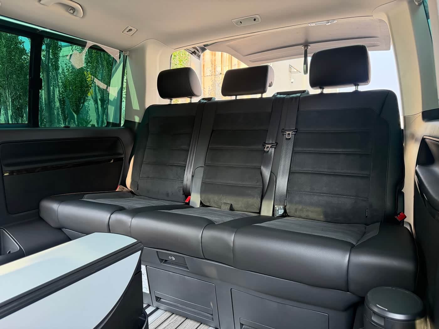 Volkswagen Multivan 2019 — Фото 14/20