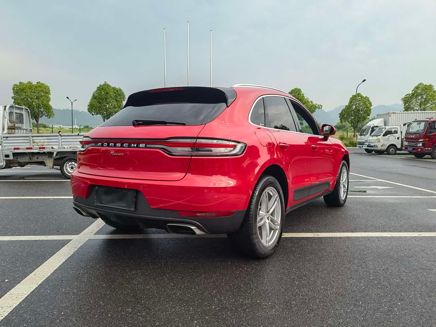 Porsche Macan 2022 — Фото 5/16