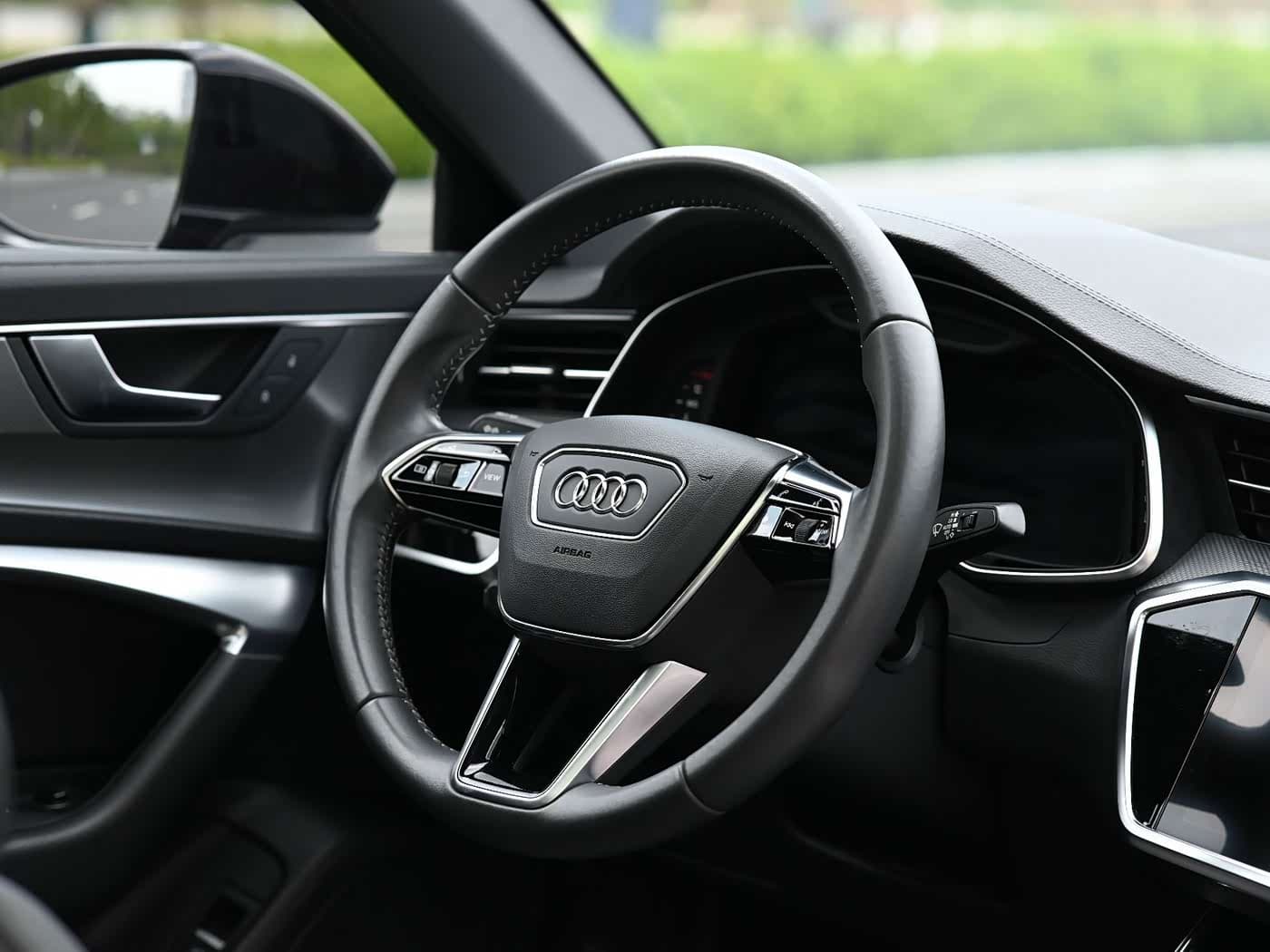 Audi A6L 2021 — Фото 9/16
