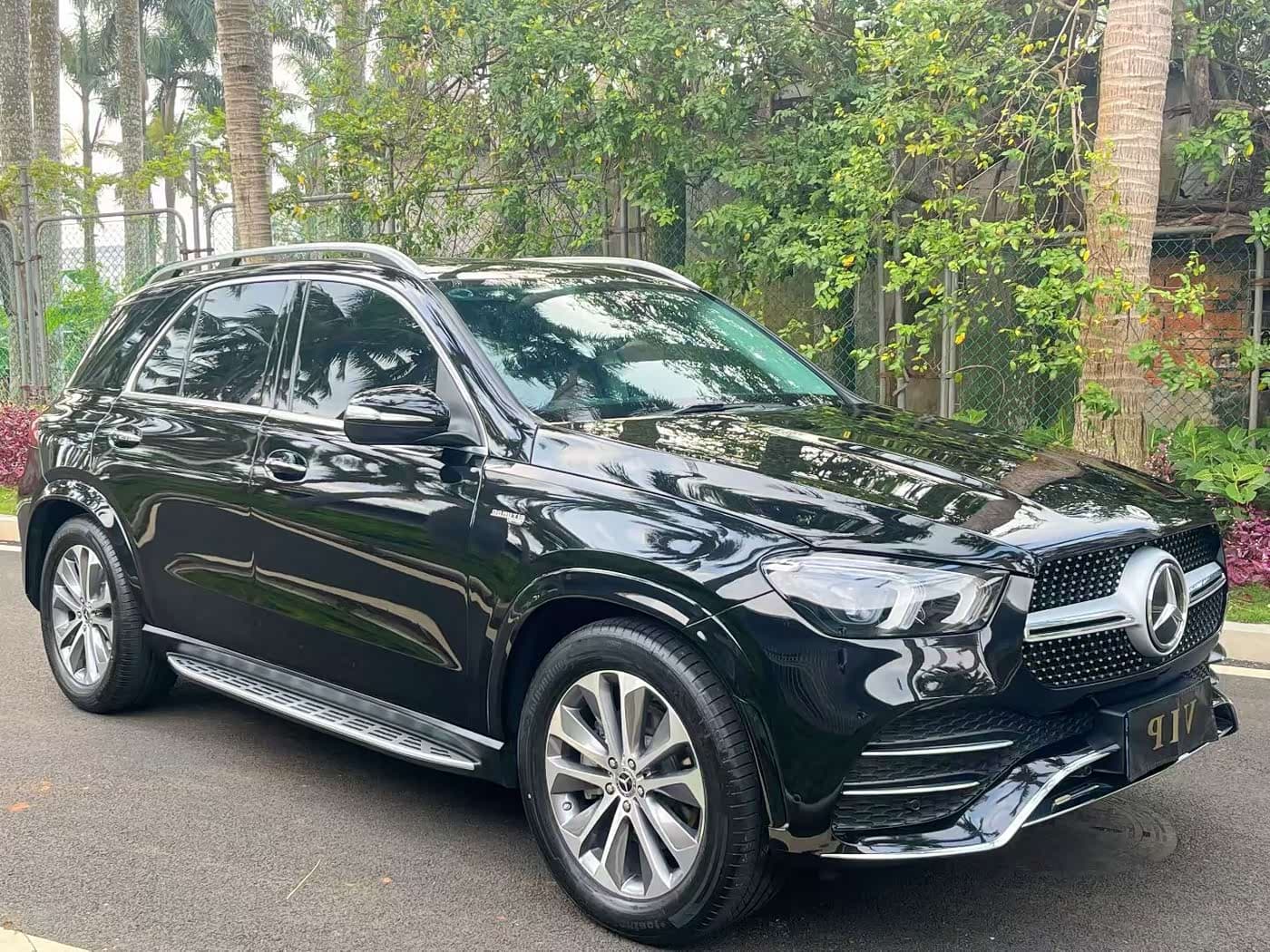 Mercedes-Benz GLE 2022 — Фото 3/9