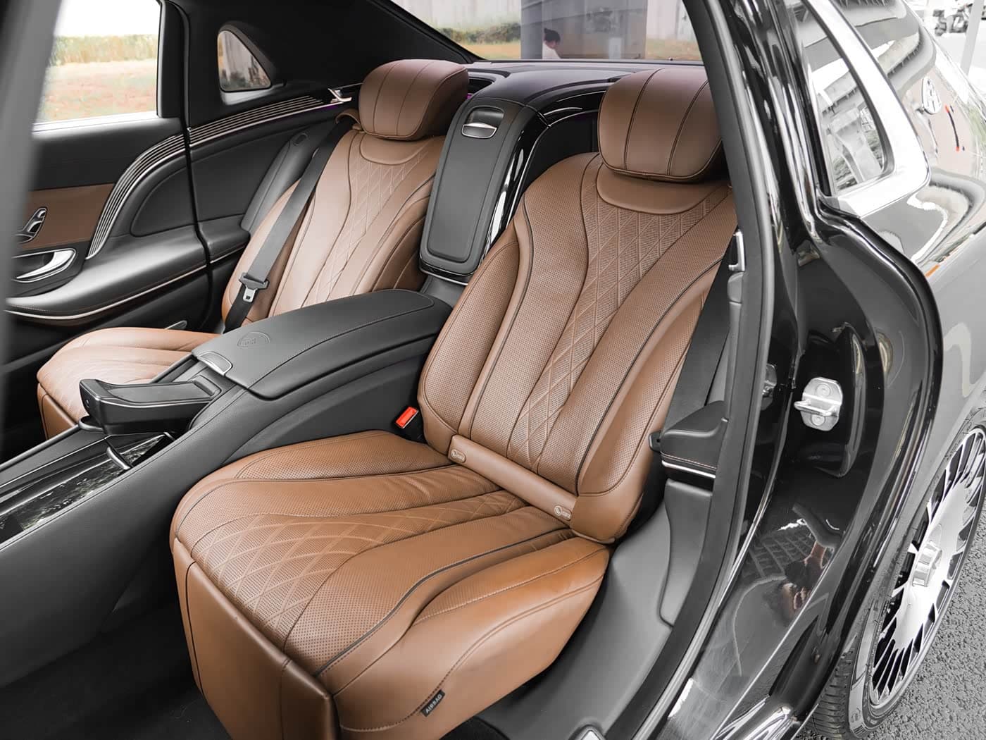 Mercedes-Benz Maybach S-Class 2019 — Фото 5/20