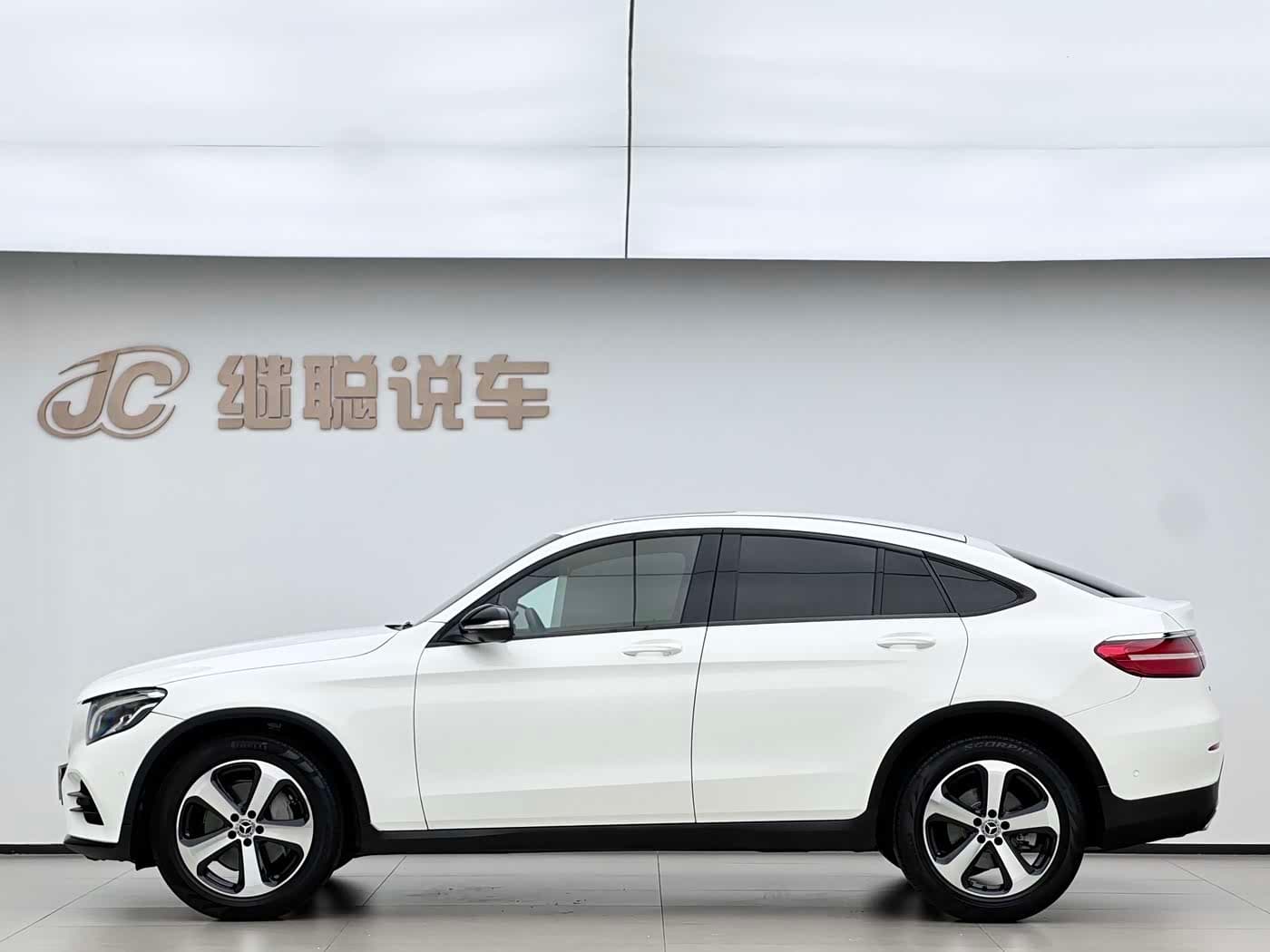 Mercedes-Benz GLC Coupe 2019 — Фото 3/17