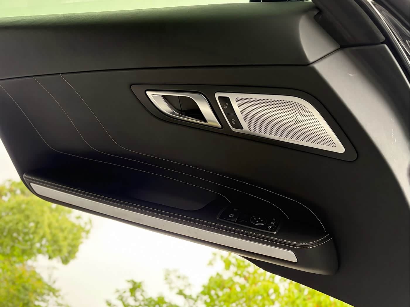 Mercedes-Benz SLS AMG 2015 — Фото 16/20