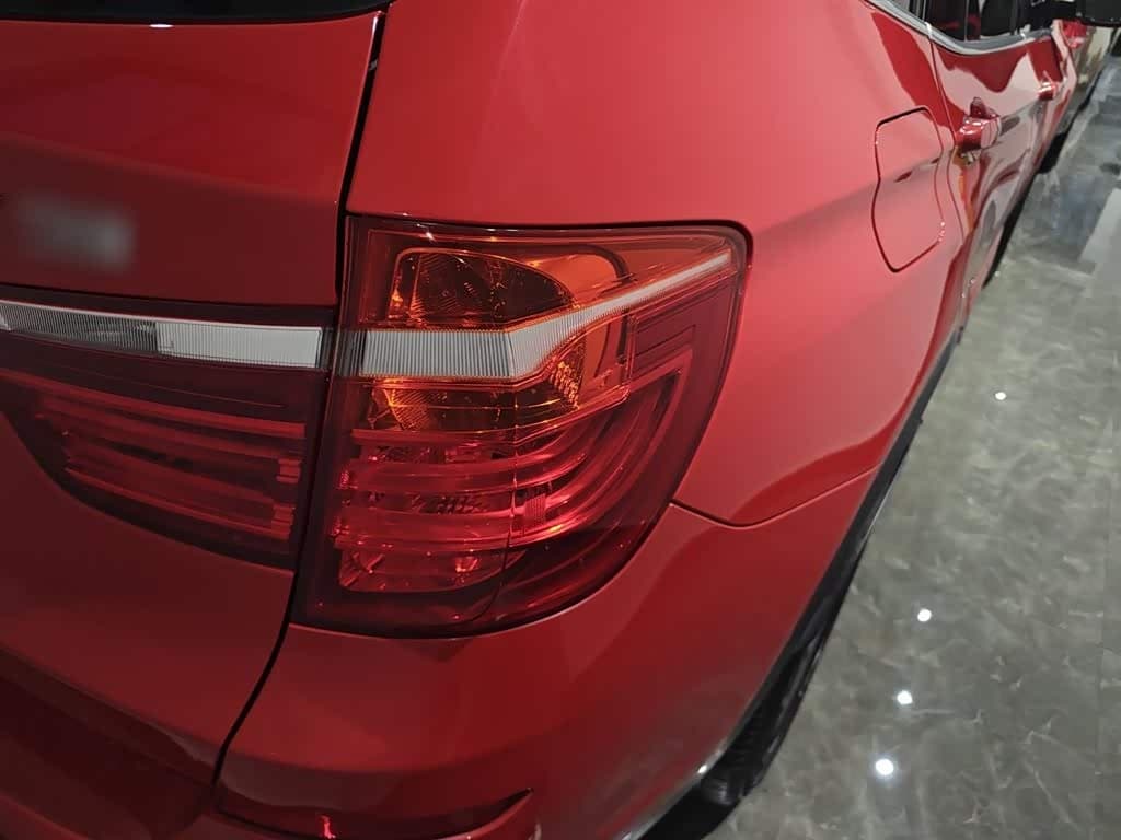 BMW X3 2015 — Фото 8/20