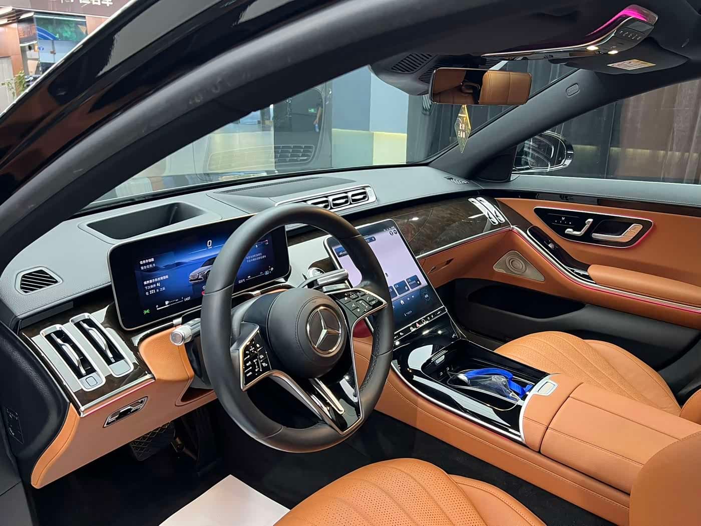 Mercedes-Benz S-Class 2021 — Фото 17/17