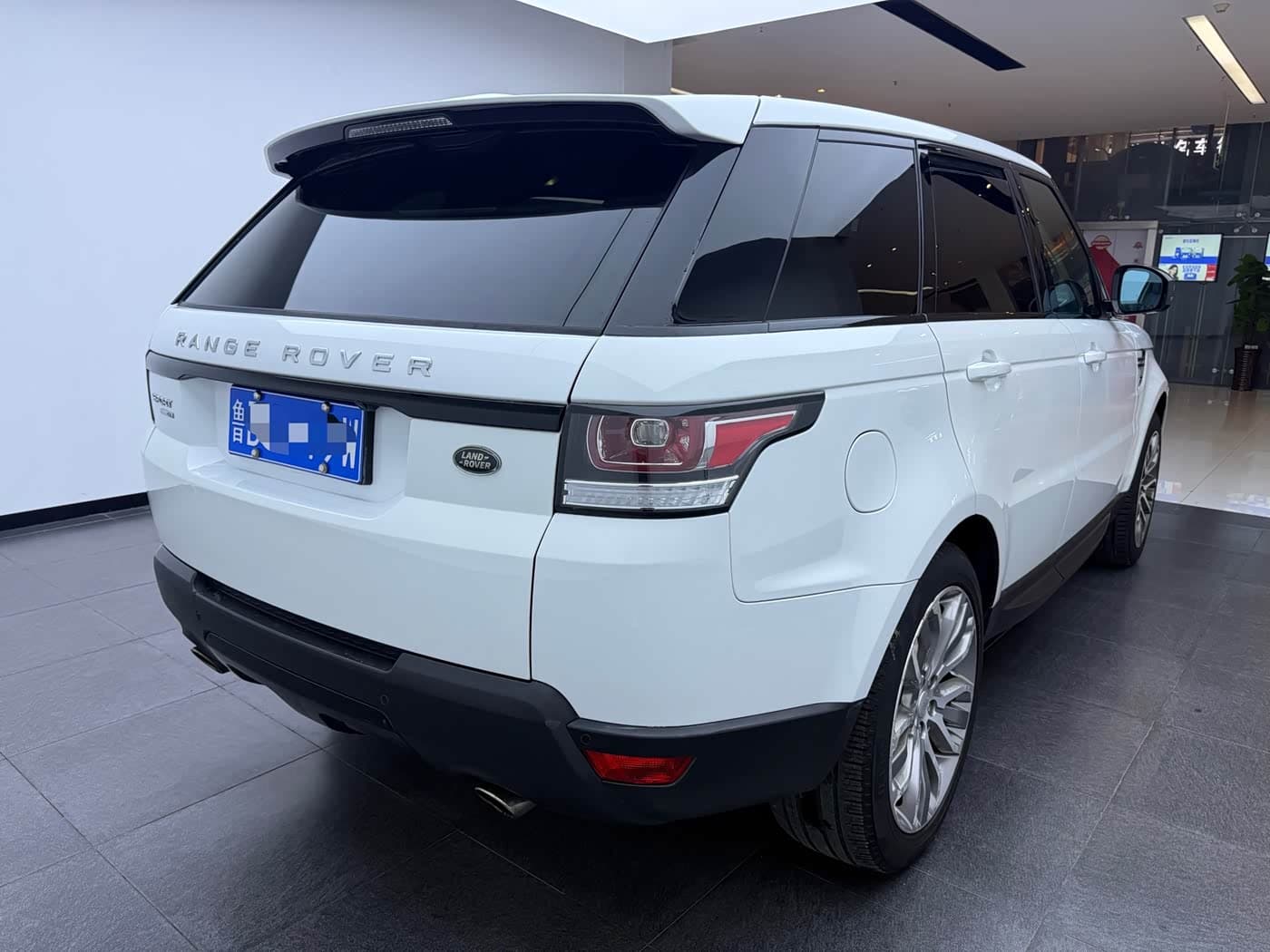 Land Rover Range Rover Sport 2013 — Фото 7/9