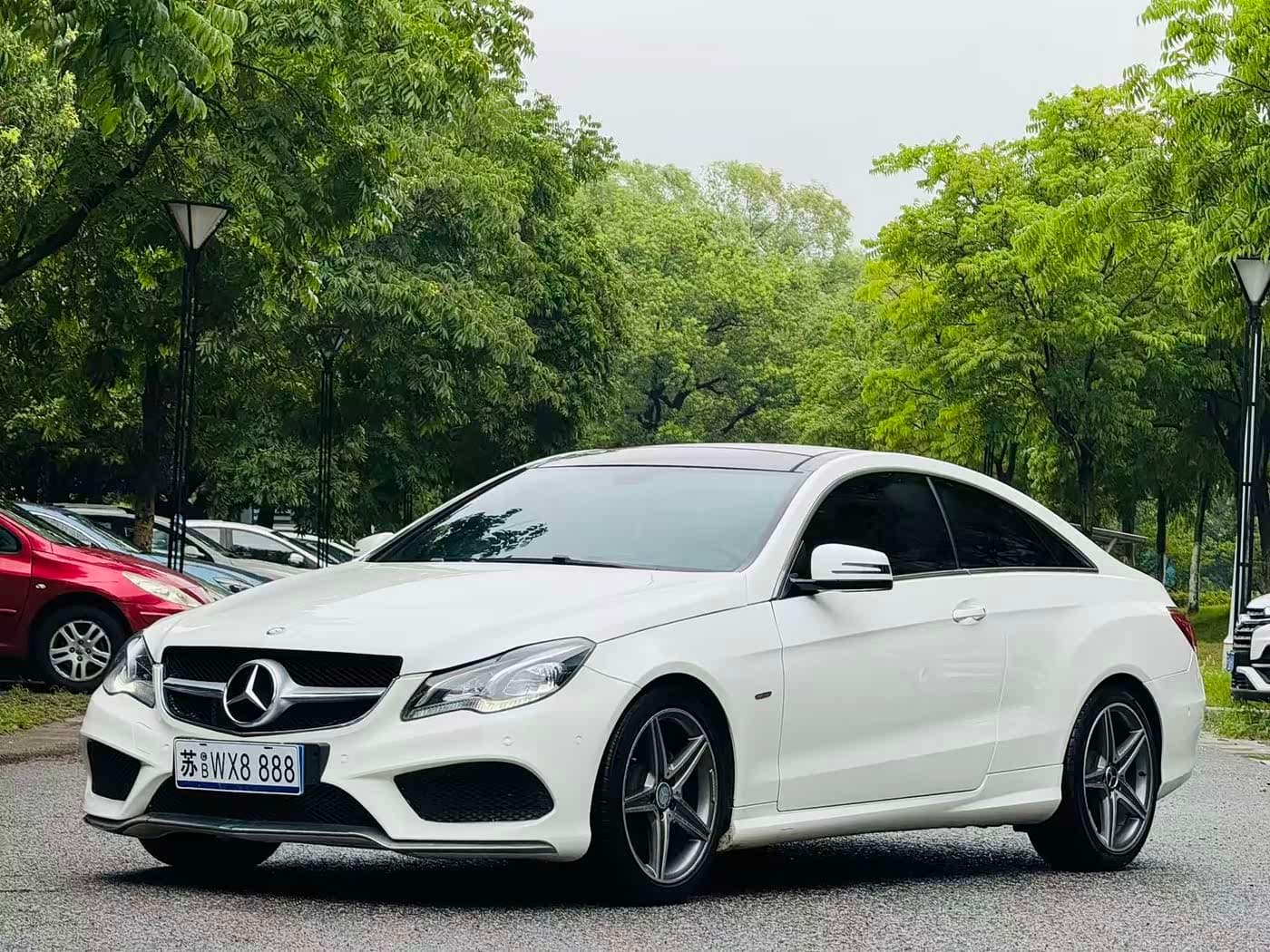 Mercedes-Benz E-Class 2017 — Фото 1/17
