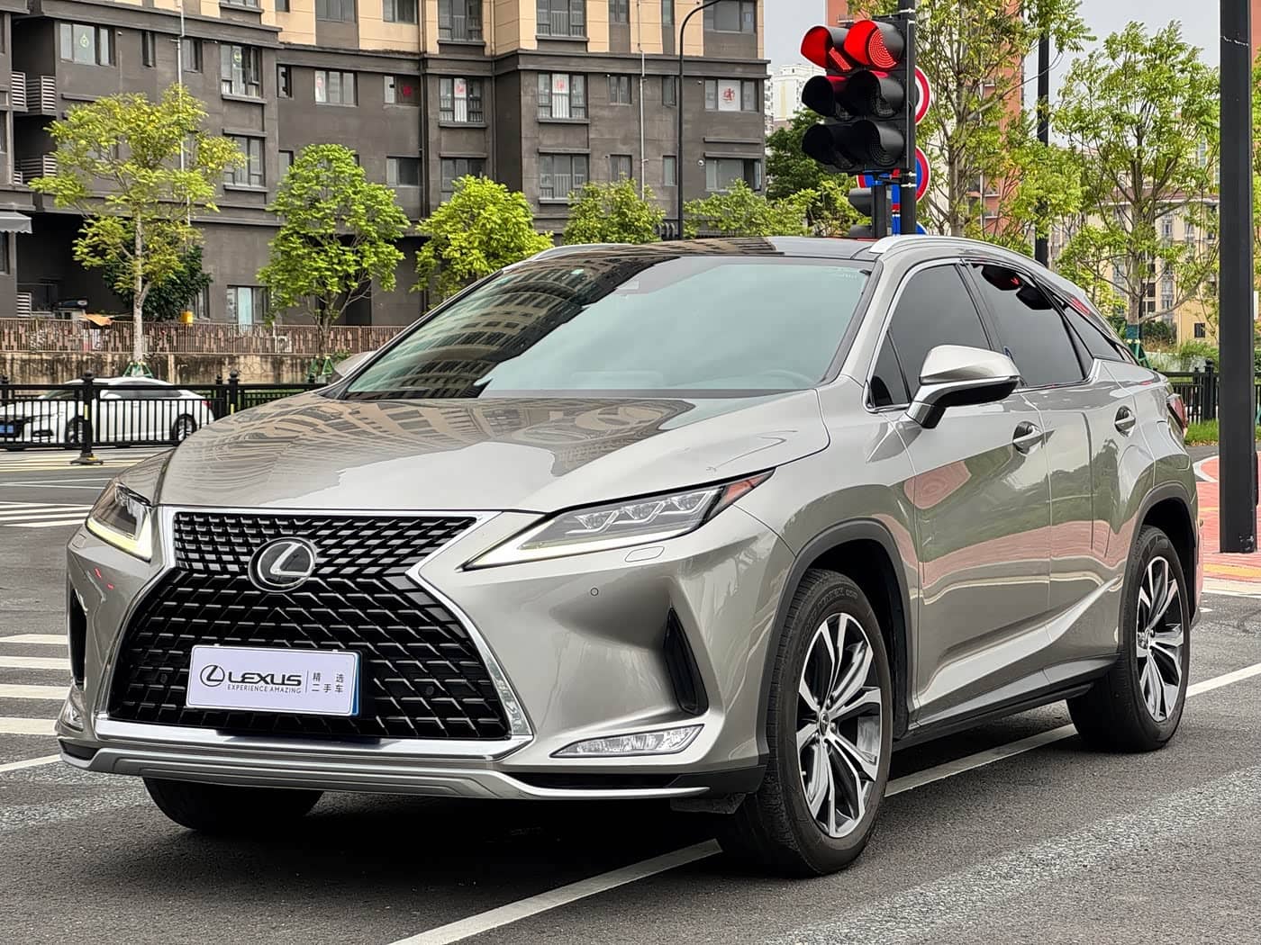 Lexus RX, 2020