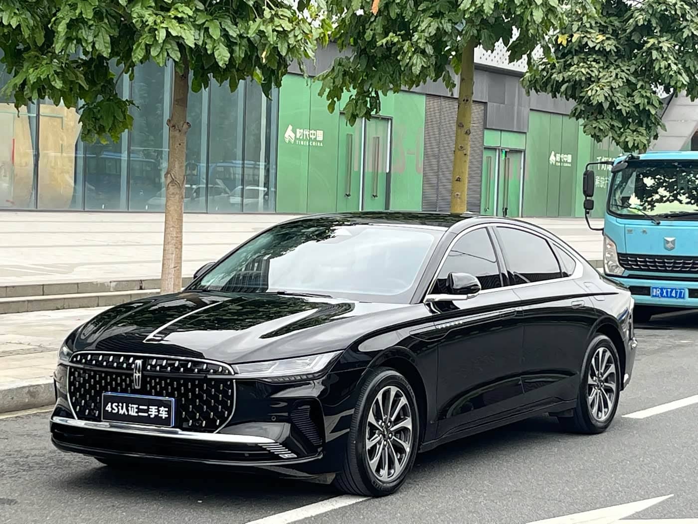 Lincoln Z, 2025