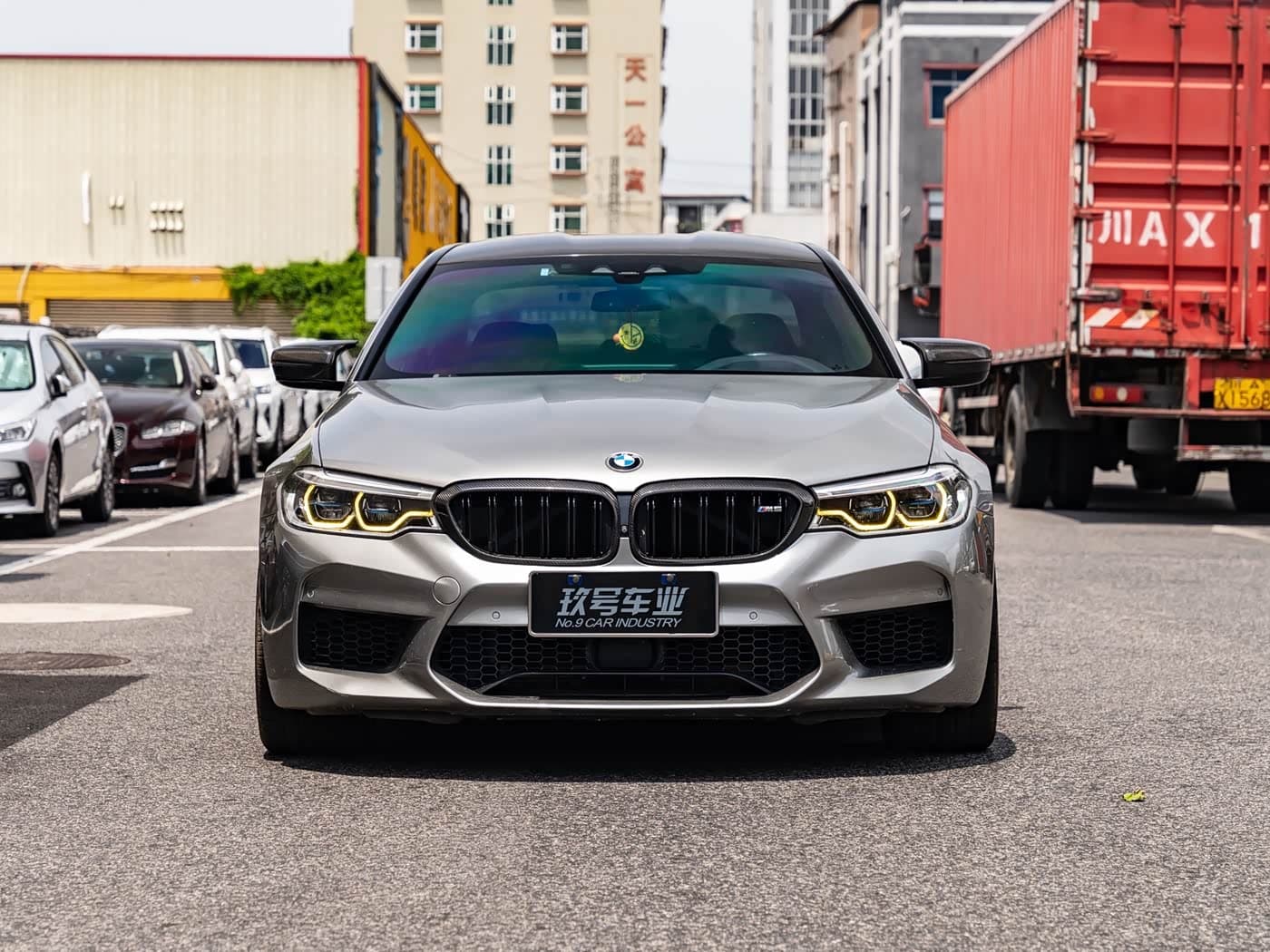 BMW M5 2020 — Фото 2/20