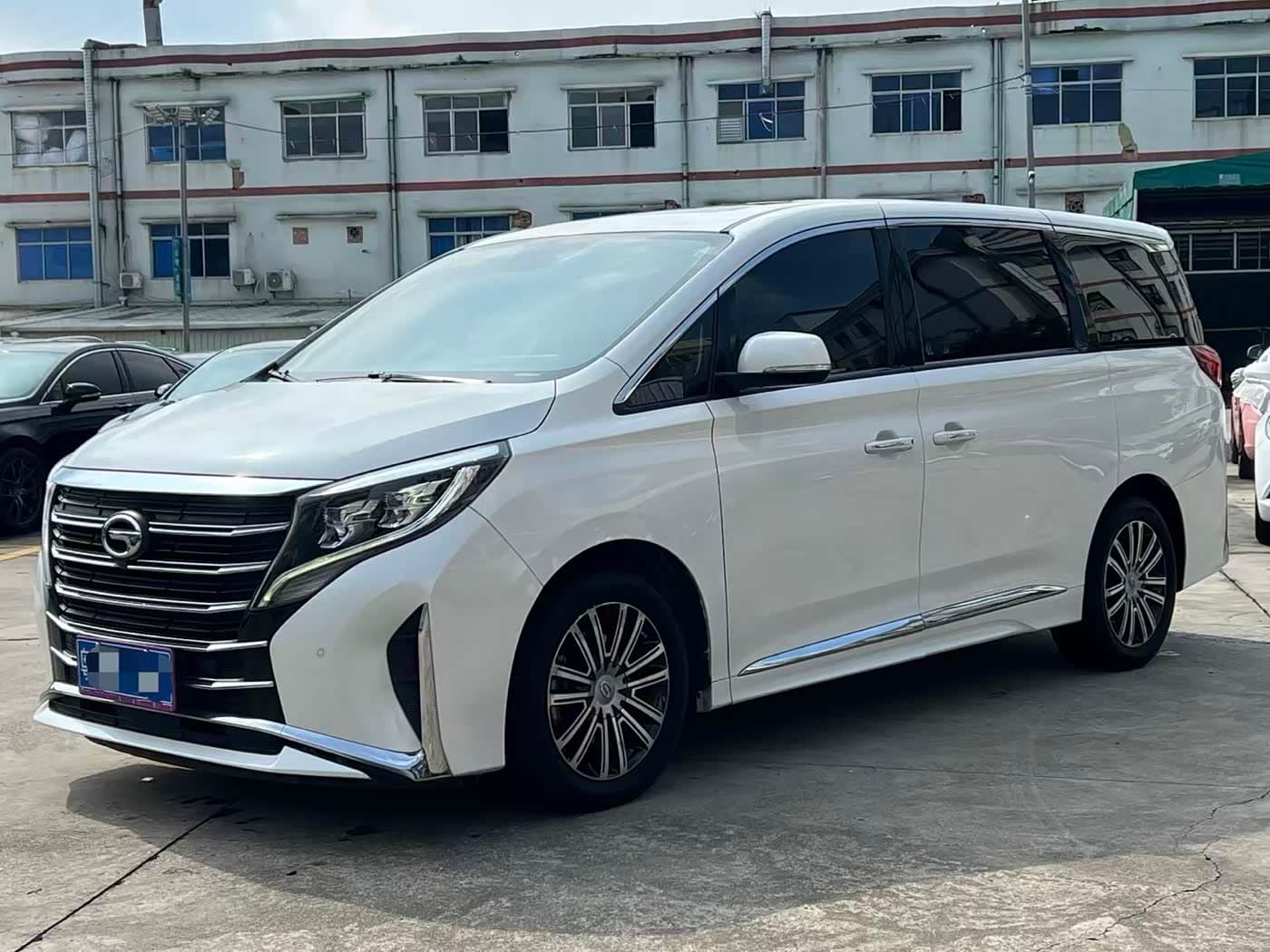 GAC Trumpchi Trumpchi M8 2021 — Фото 1/15