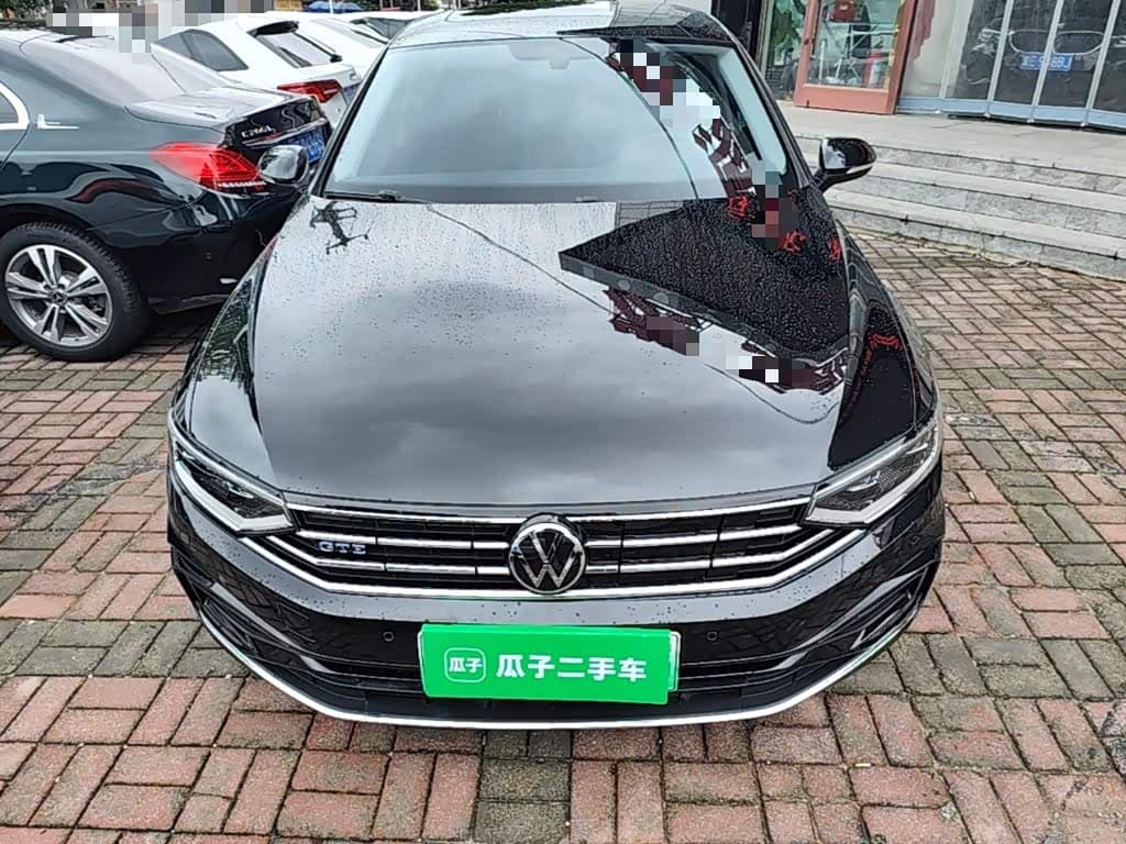Volkswagen Magotan GTE Plug-in Hybrid 2023 — Фото 3/20