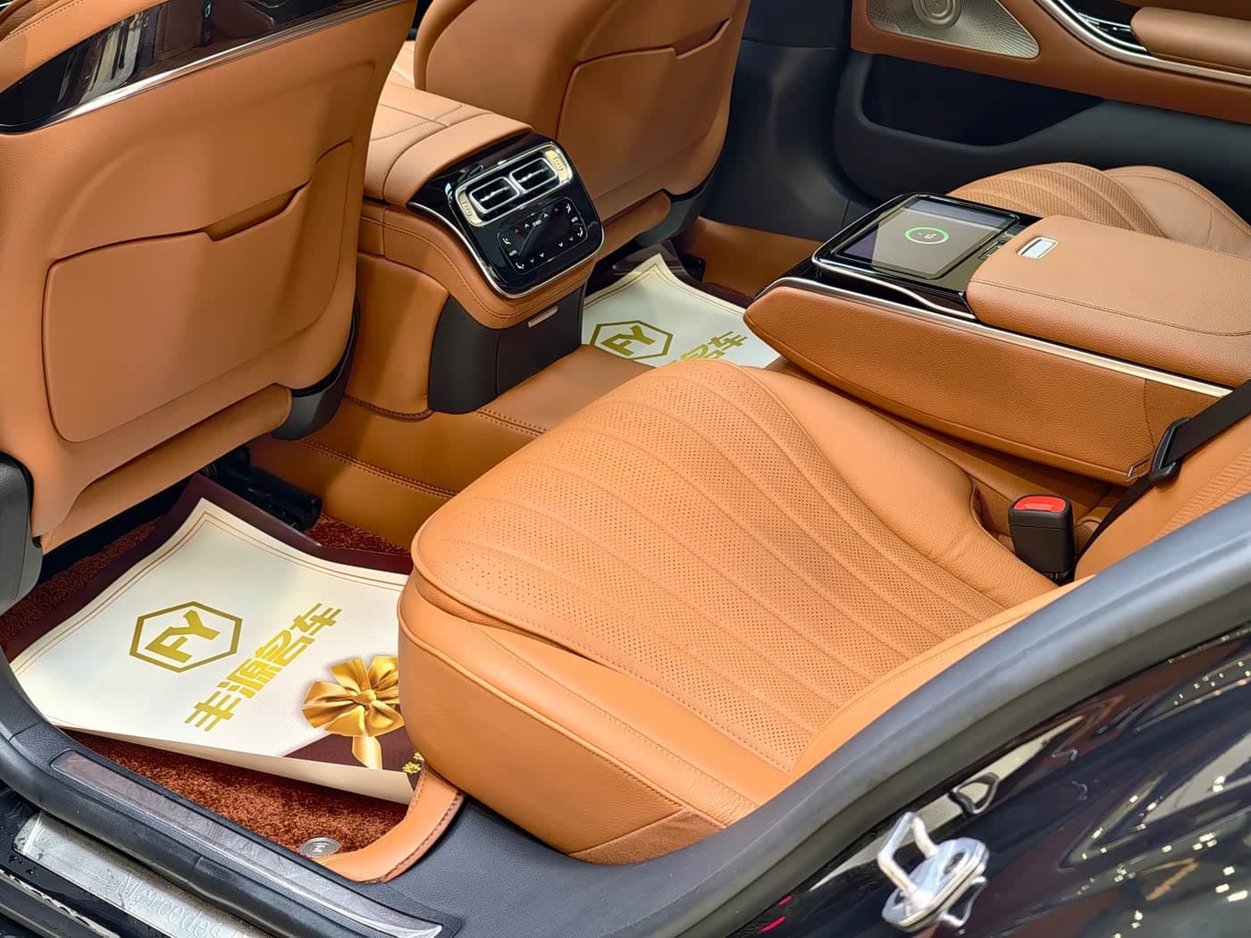 Mercedes-Benz S-Class 2023 — Фото 12/20