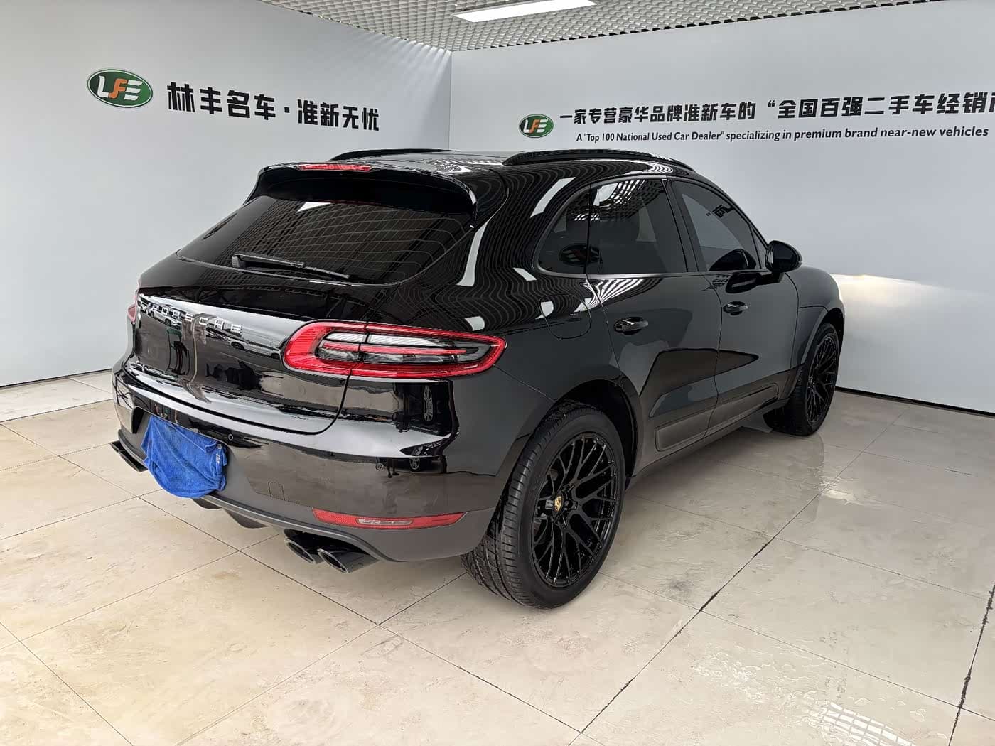 Porsche Macan 2018 — Фото 5/20
