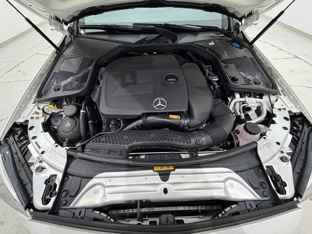 Mercedes-Benz C-Class 2019 — Фото 12/20
