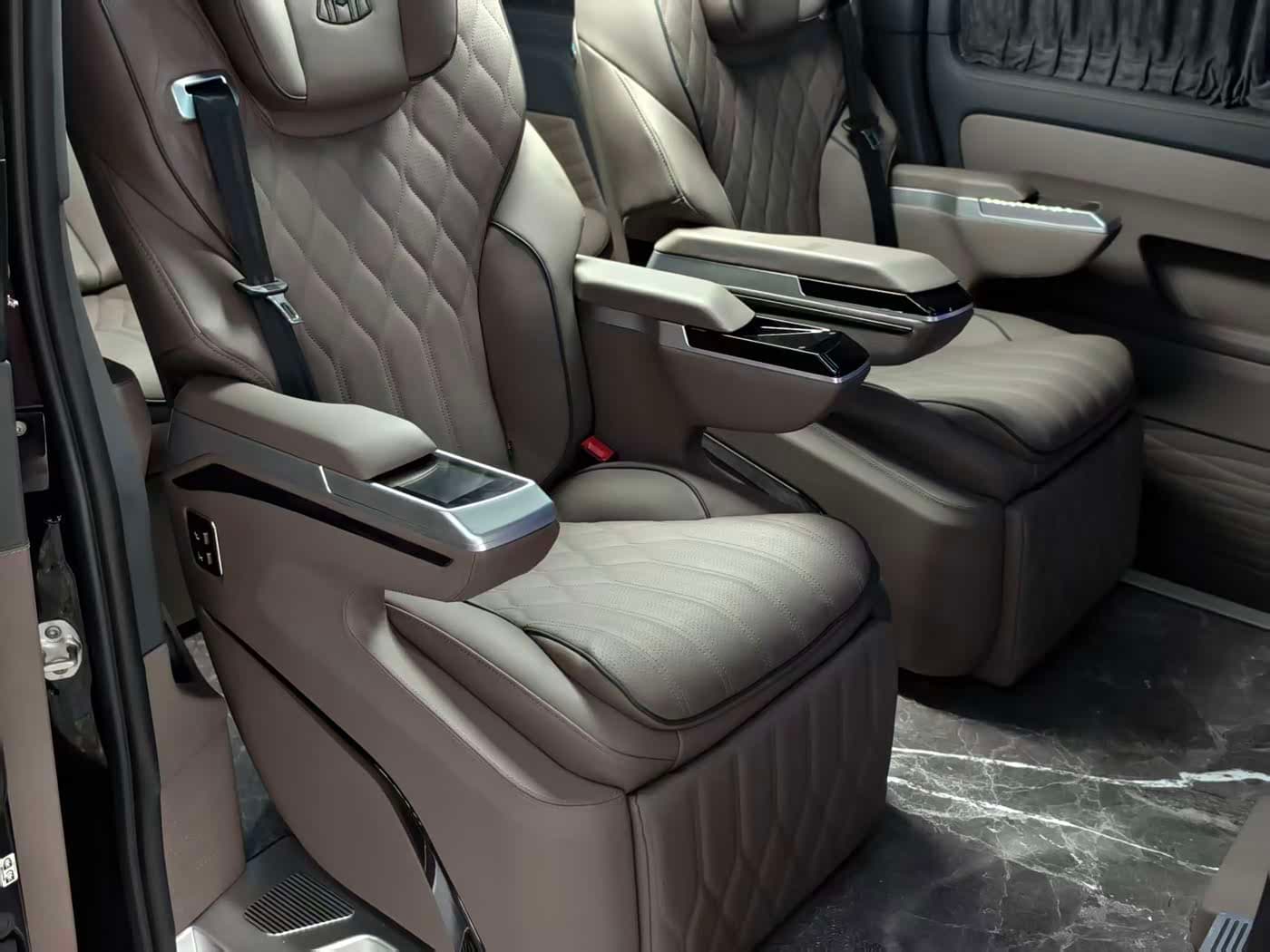 Mercedes-Benz Vito 2022 — Фото 8/18