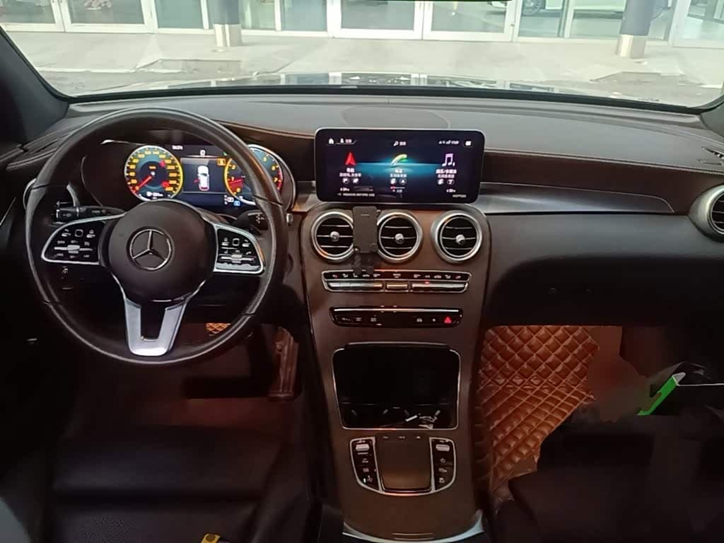 Mercedes-Benz GLC 2022 — Фото 10/20