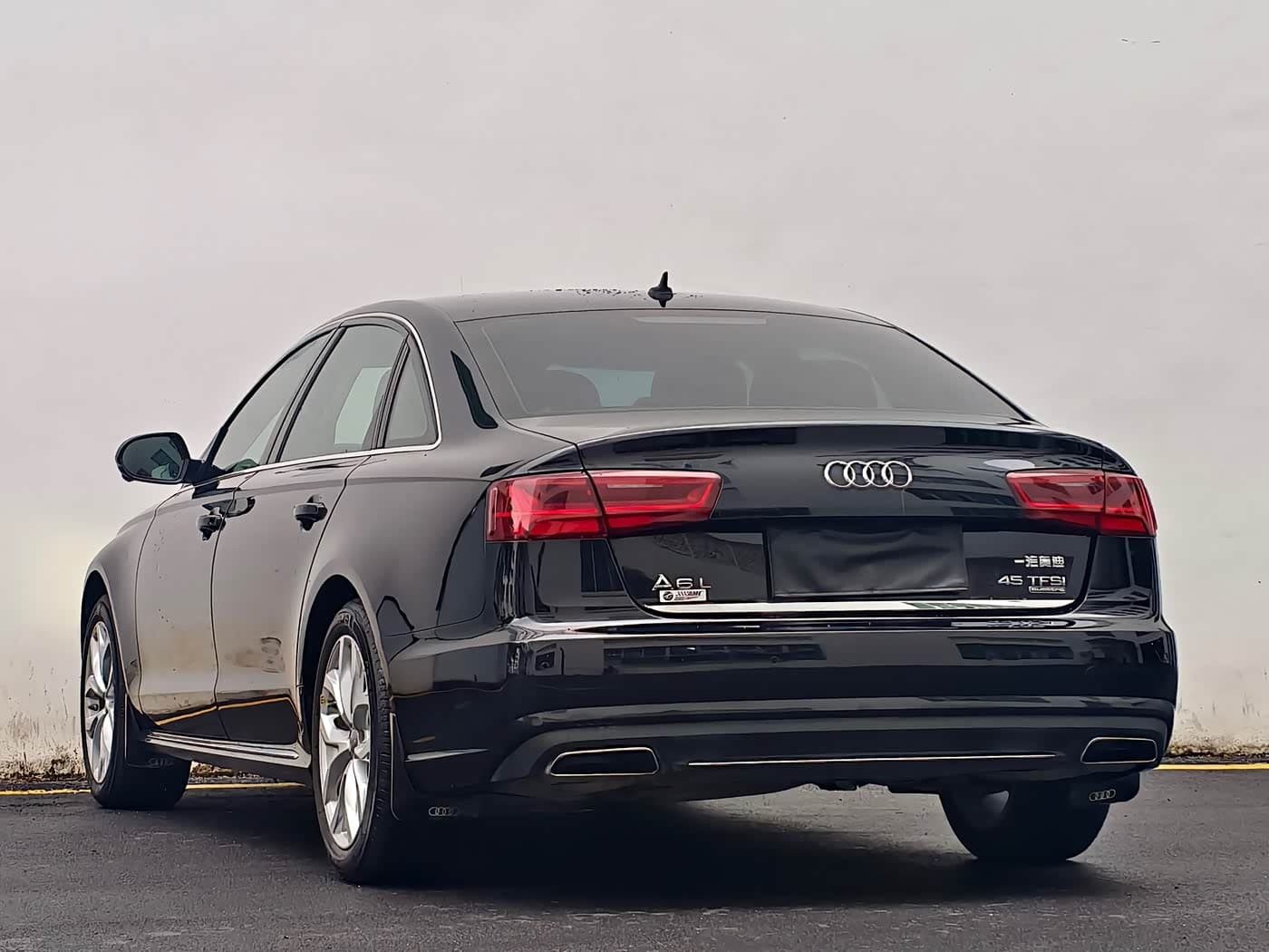 Audi A6L 2016 — Фото 15/17