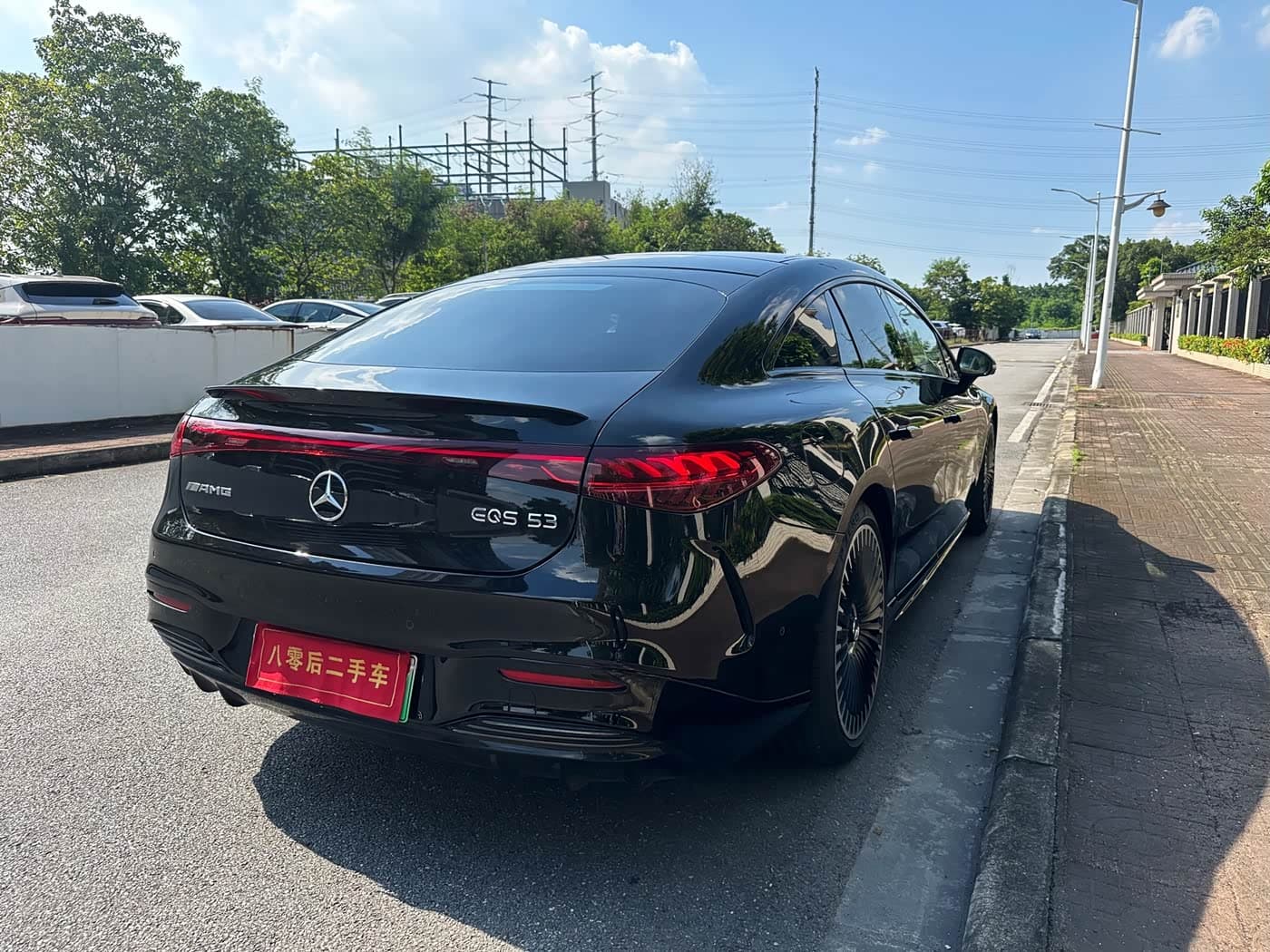 Mercedes-Benz EQS AMG 2024 — Фото 6/20