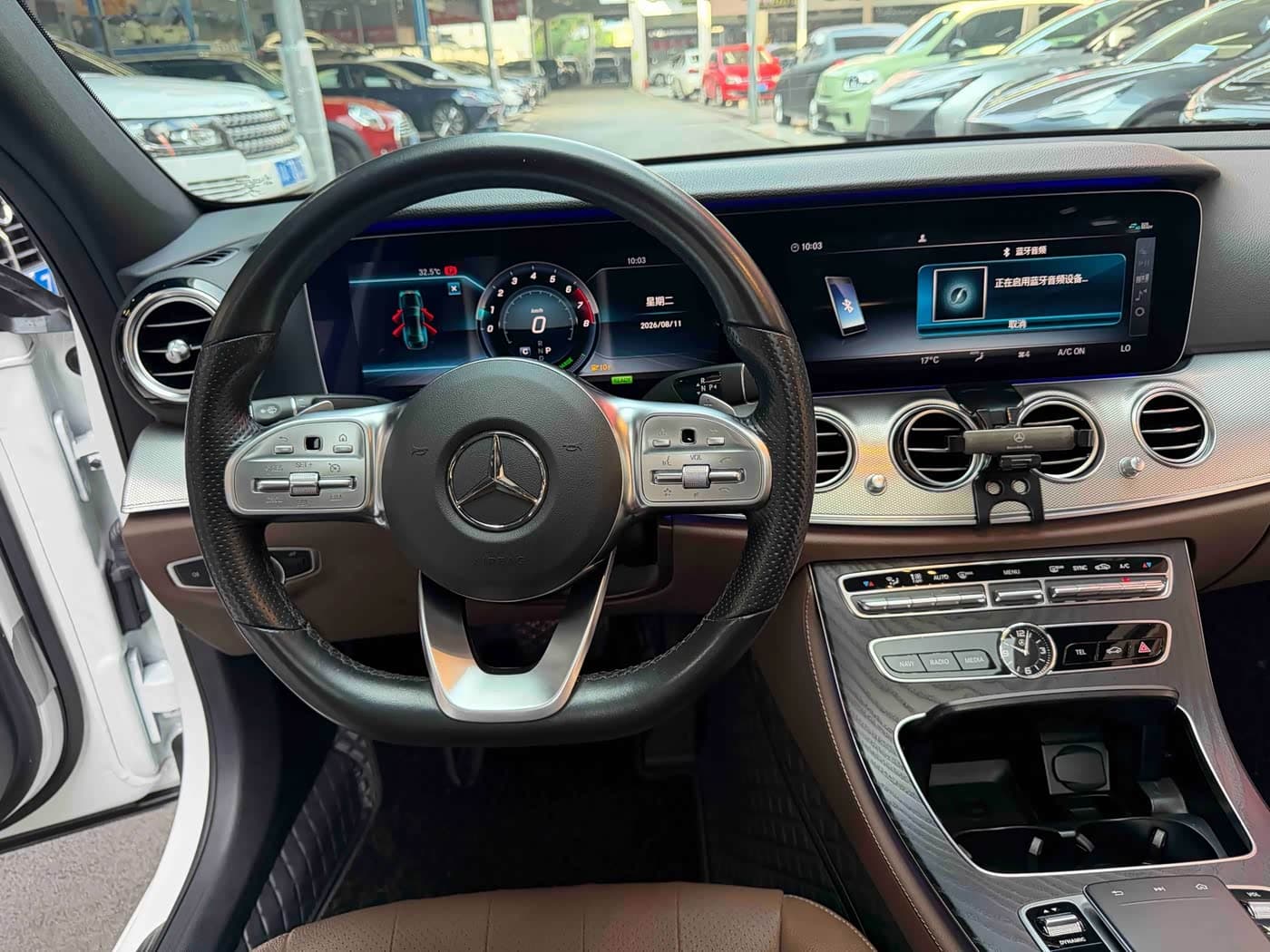 Mercedes-Benz E-Class 2020 — Фото 16/20