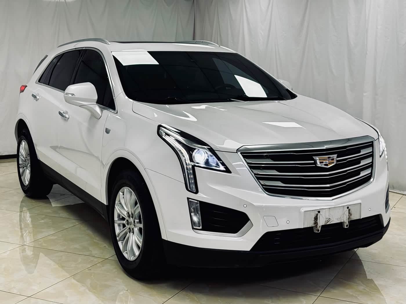 Cadillac XT5 2019 — Фото 3/14