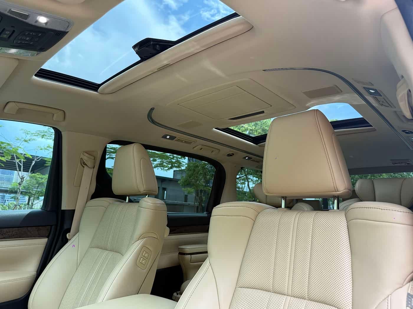 Toyota Alphard 2018 — Фото 17/20