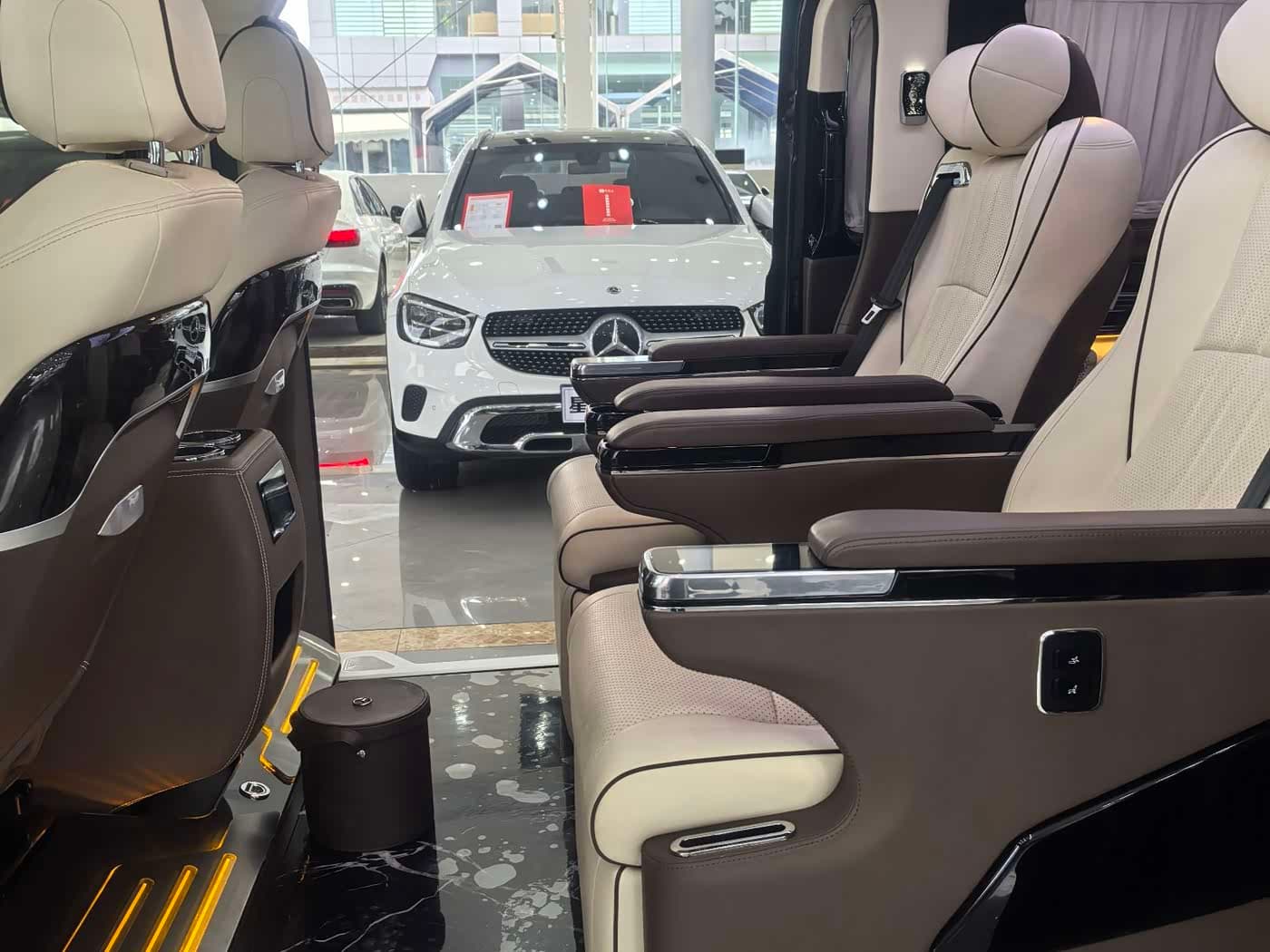 Mercedes-Benz Vito 2022 — Фото 10/20