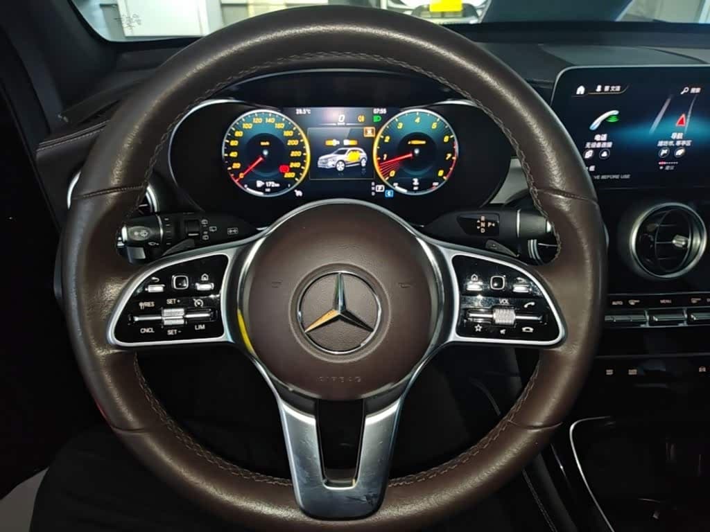 Mercedes-Benz GLC 2022 — Фото 11/20