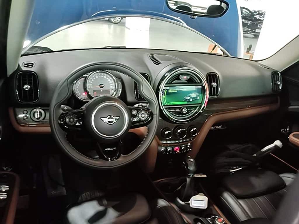 MINI COUNTRYMAN 2019 — Фото 10/20