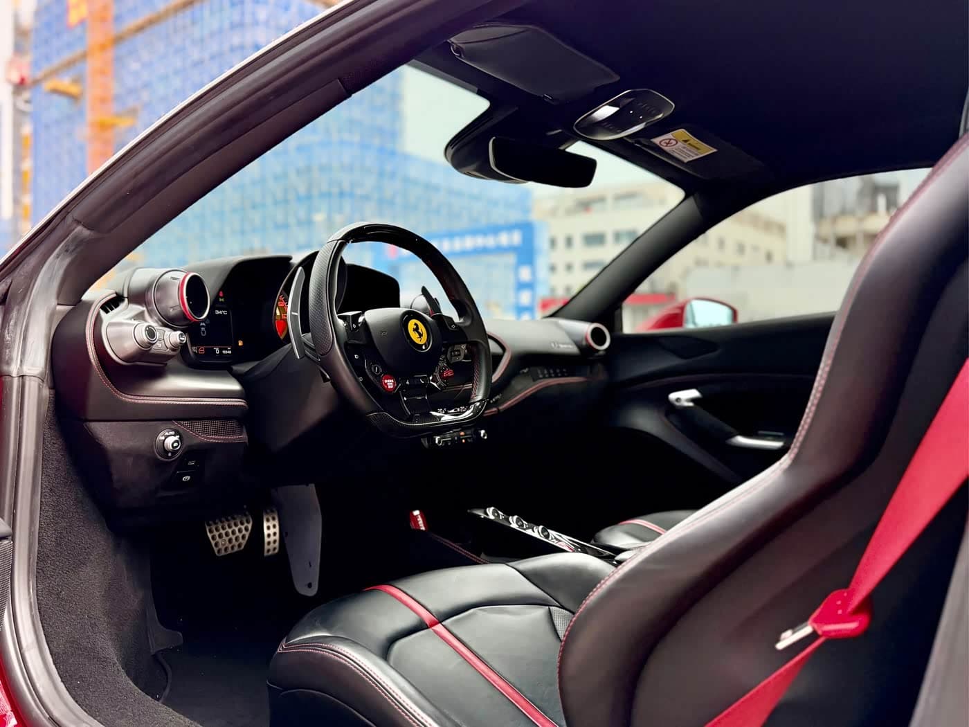 Ferrari F8 2021 — Фото 6/20