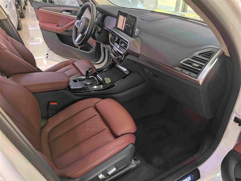 BMW X3 2021 — Фото 19/20