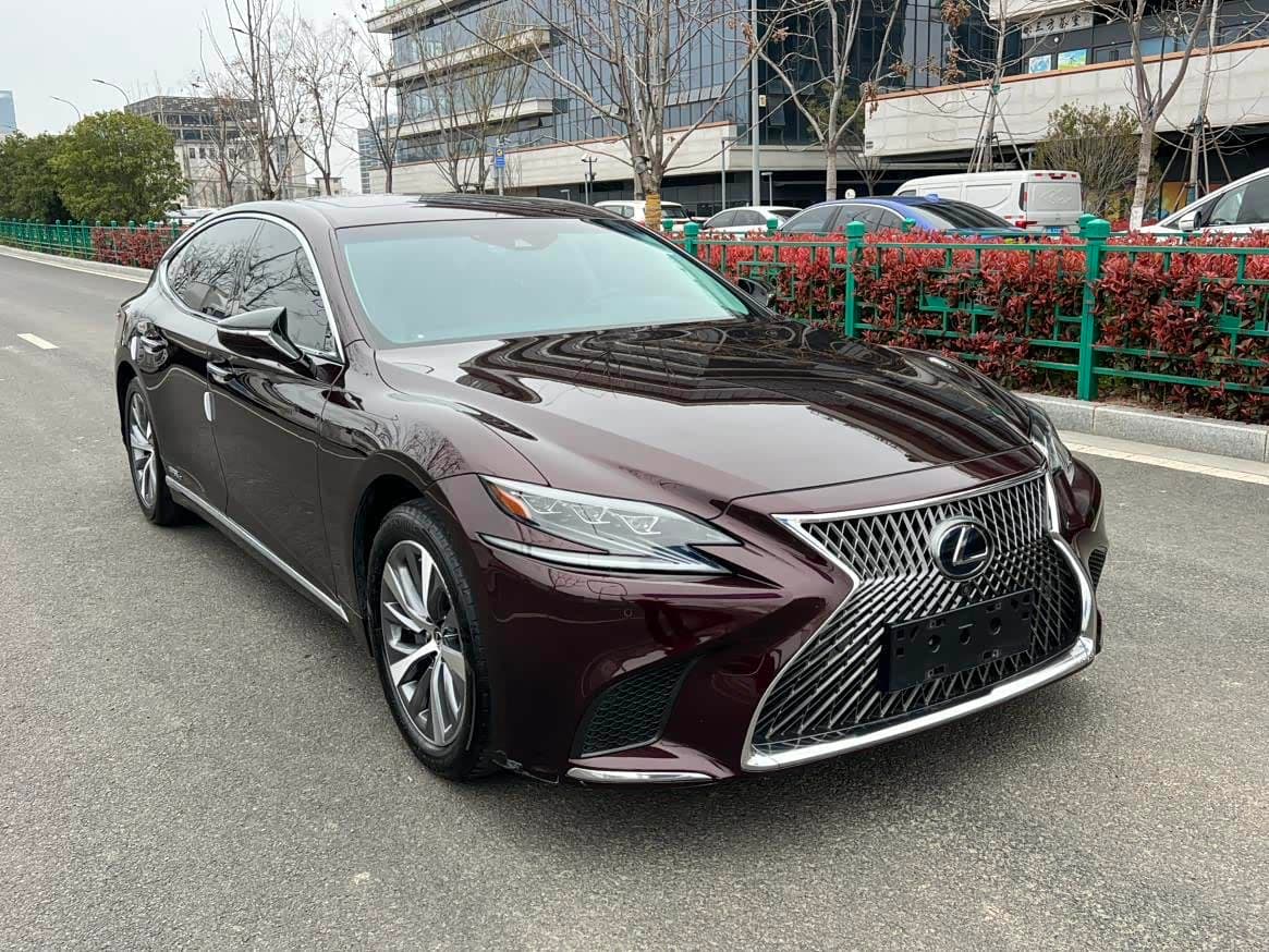 Lexus LS 2020 — Фото 3/17