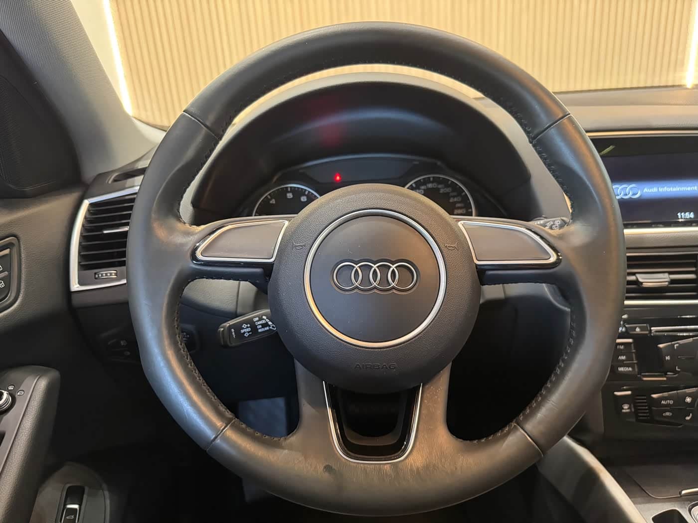 Audi Q5 2018 — Фото 7/19