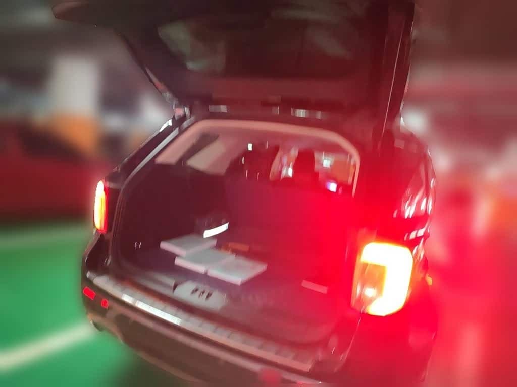 Ford Explorer 2021 — Фото 15/20