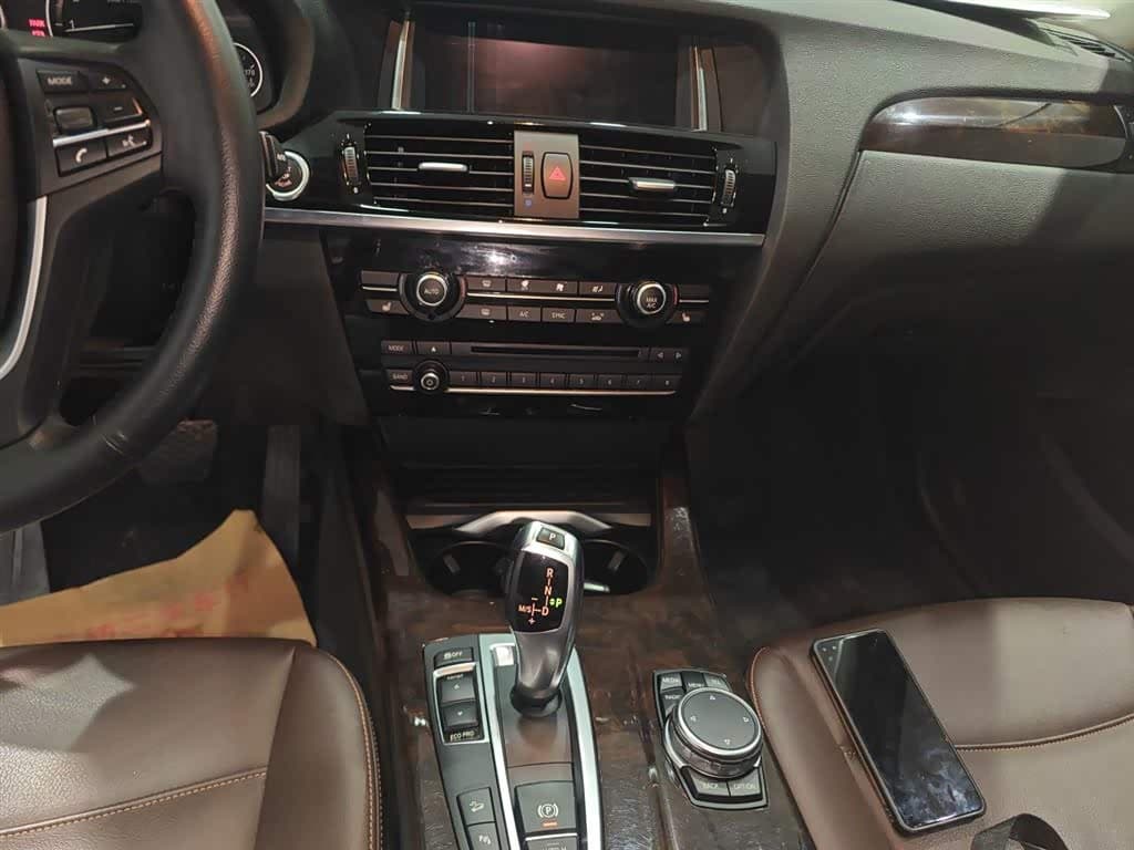 BMW X3 2015 — Фото 13/20