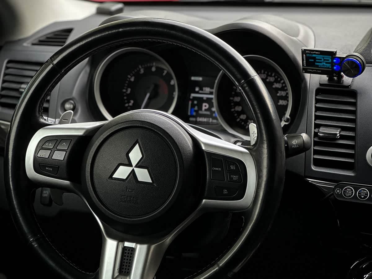 Mitsubishi Lancer 2011 — Фото 4/20
