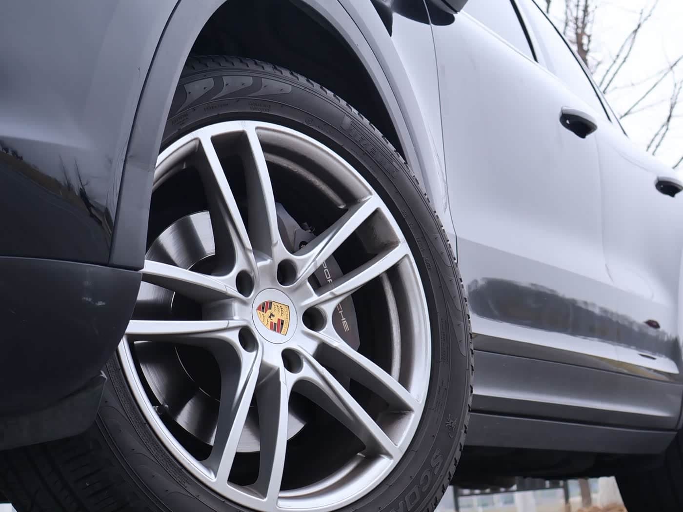 Porsche Cayenne 2019 — Фото 4/18