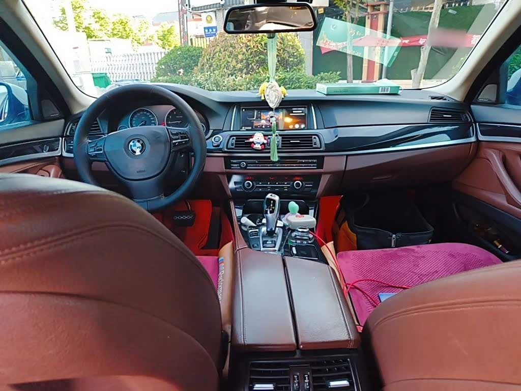 BMW 5 Series 2016 — Фото 13/20