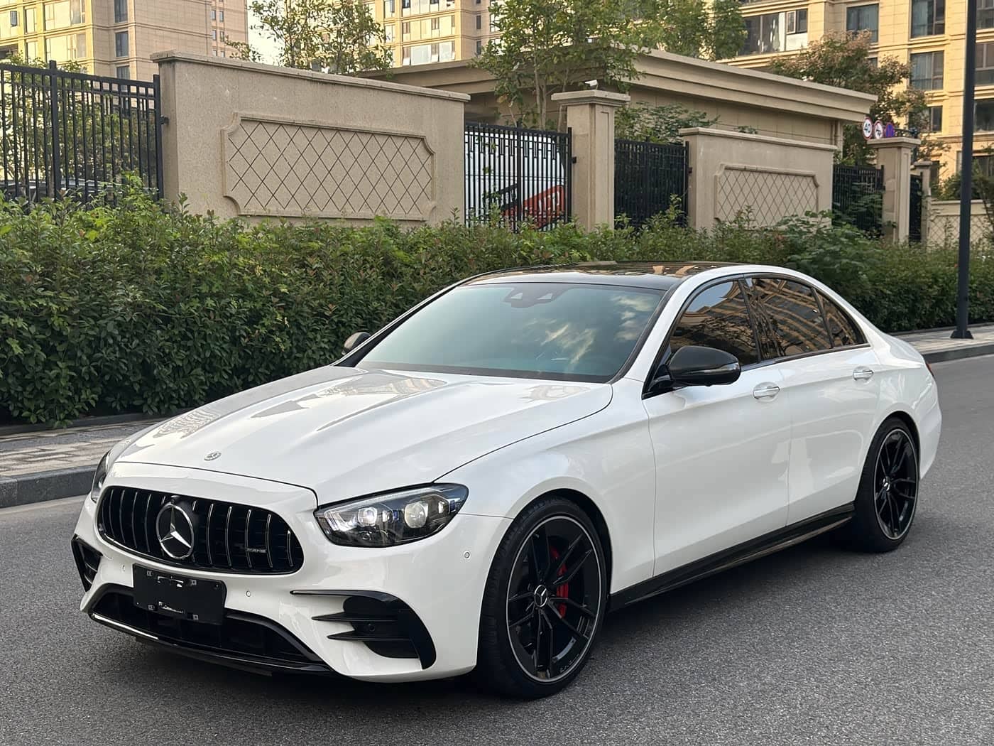 Mercedes-Benz E-Class AMG, 2021