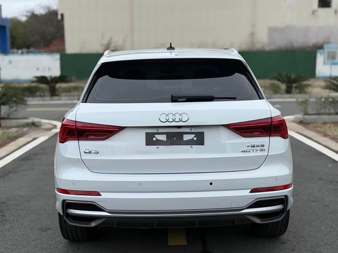 Audi Q3 2021 — Фото 12/13