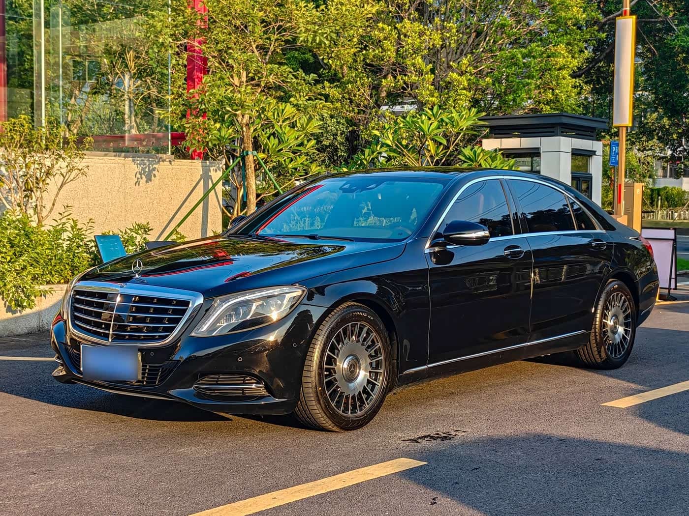 Mercedes-Benz S-Class 2017 — Фото 1/19