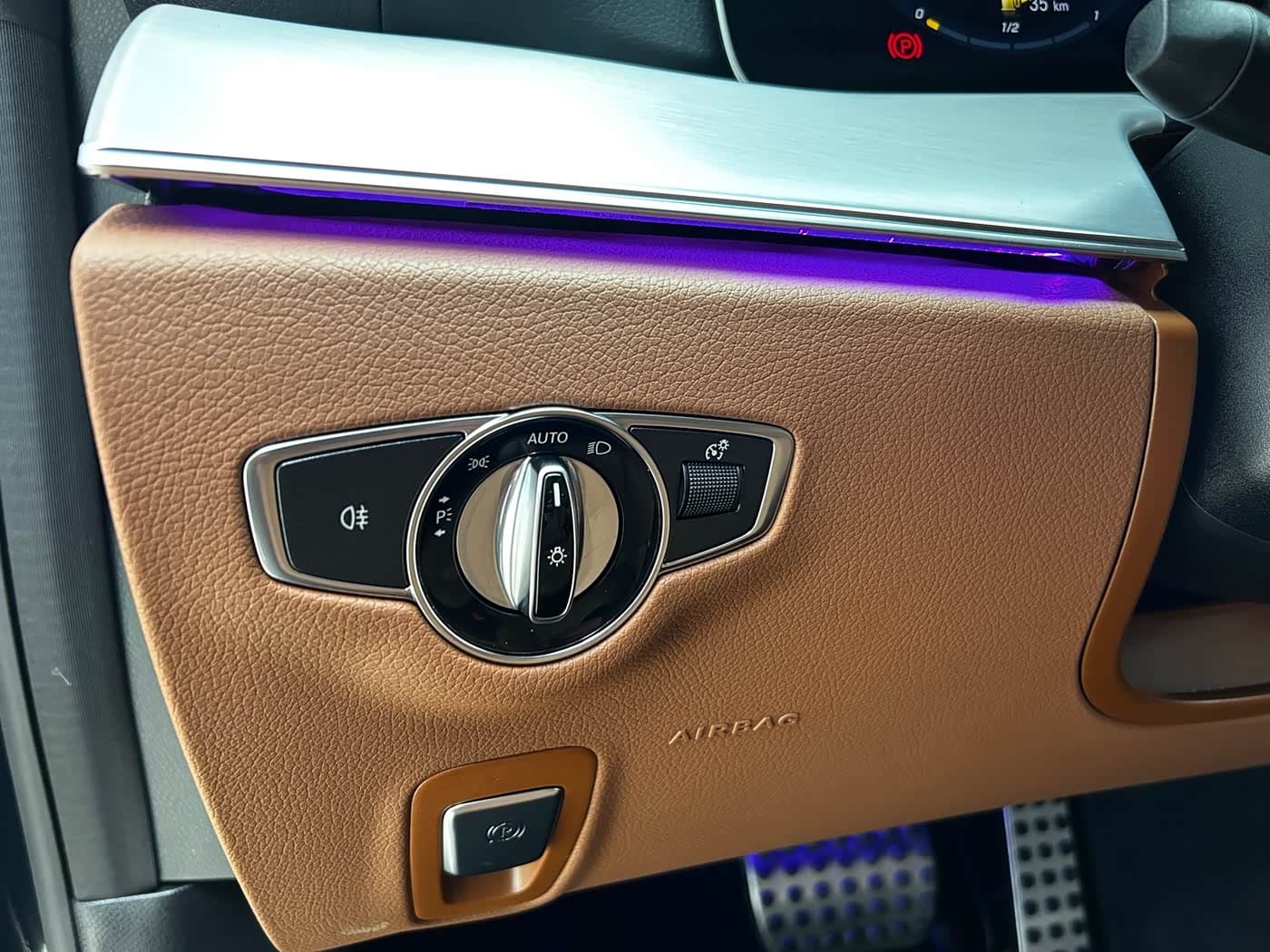 Mercedes-Benz E-Class 2022 — Фото 7/20