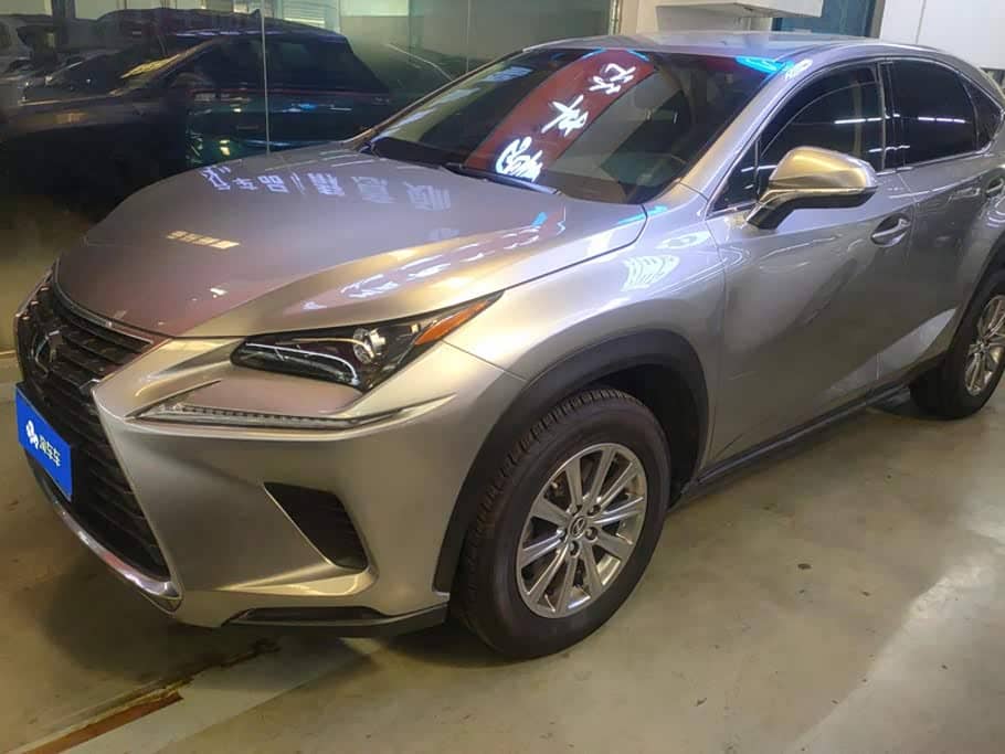 Lexus NX, 2018