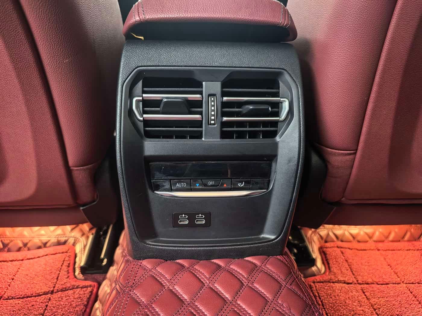 BMW 3 Series 2023 — Фото 18/20