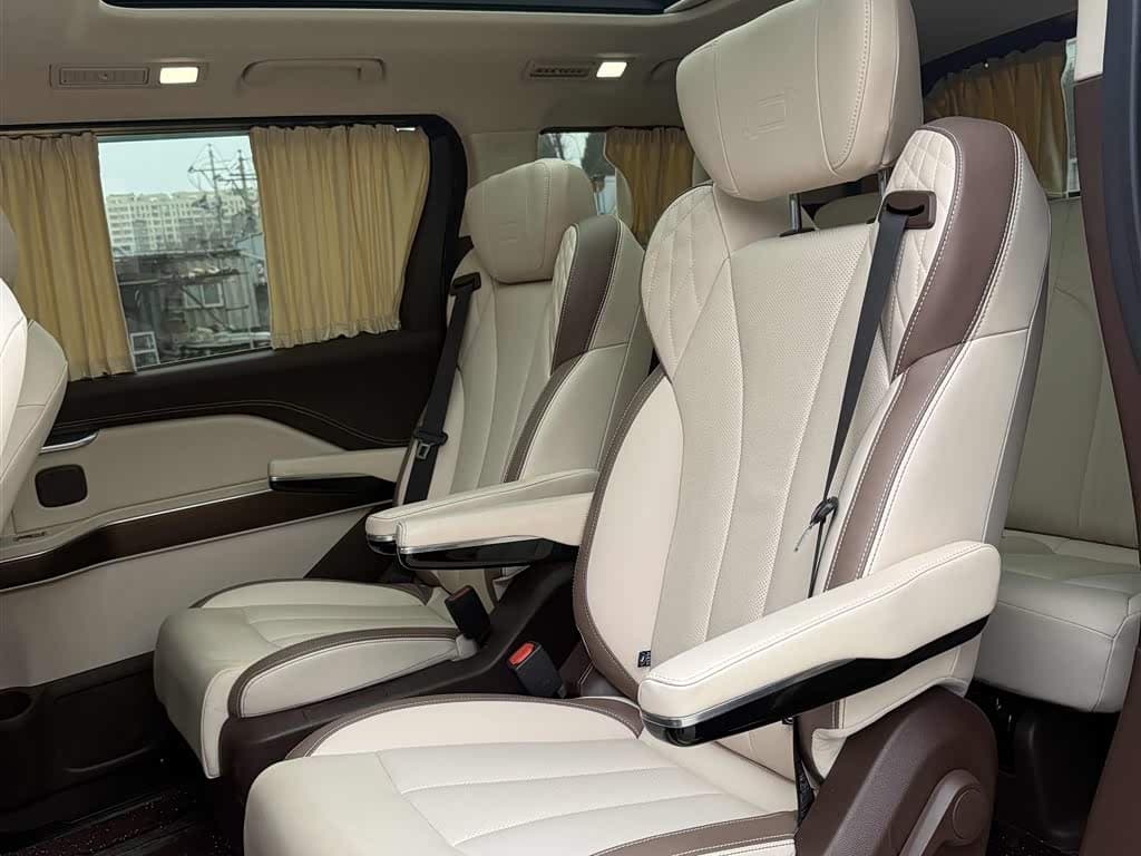 Besturn M9 2024 — Фото 20/20