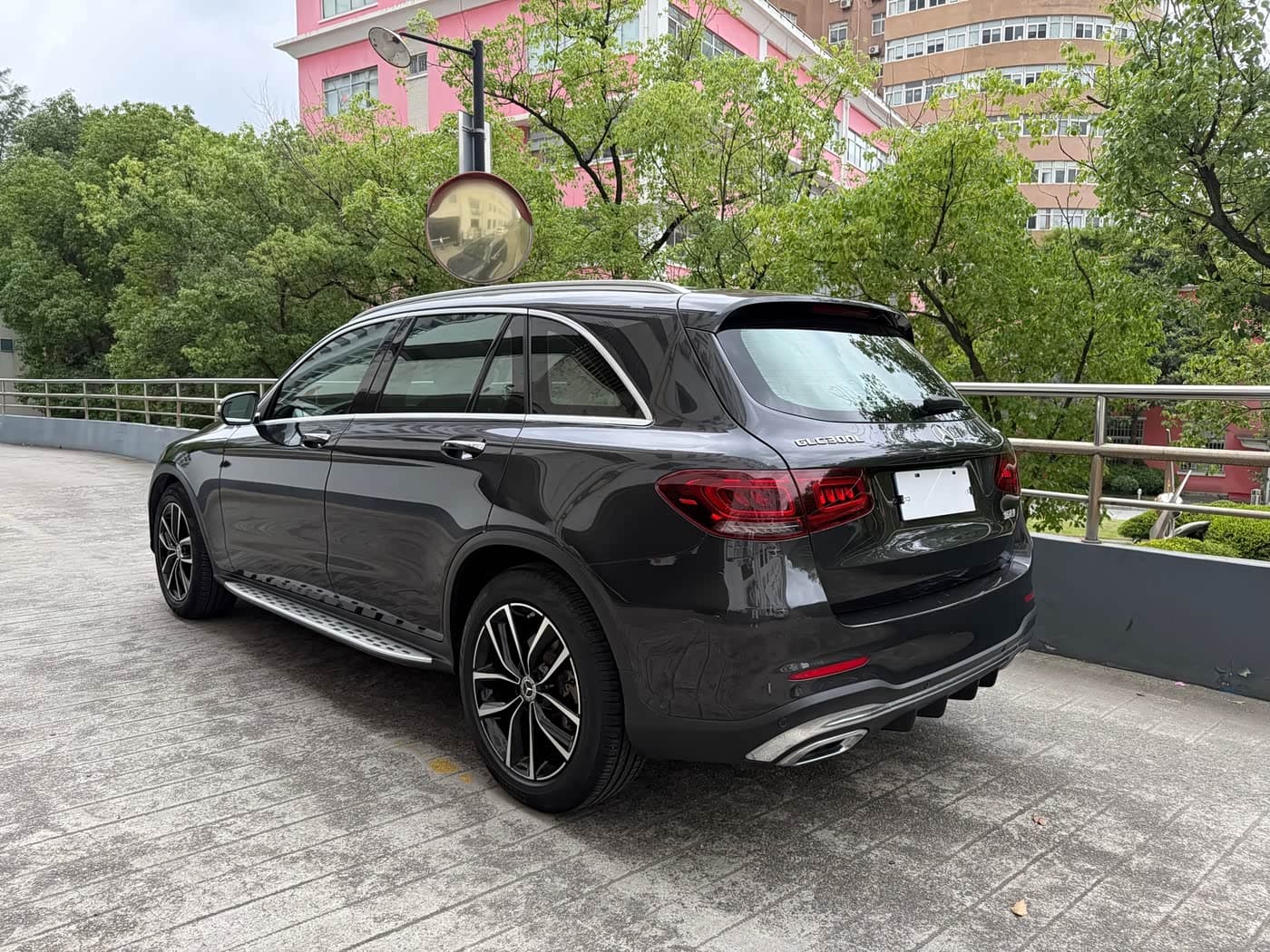 Mercedes-Benz GLC 2020 — Фото 14/15